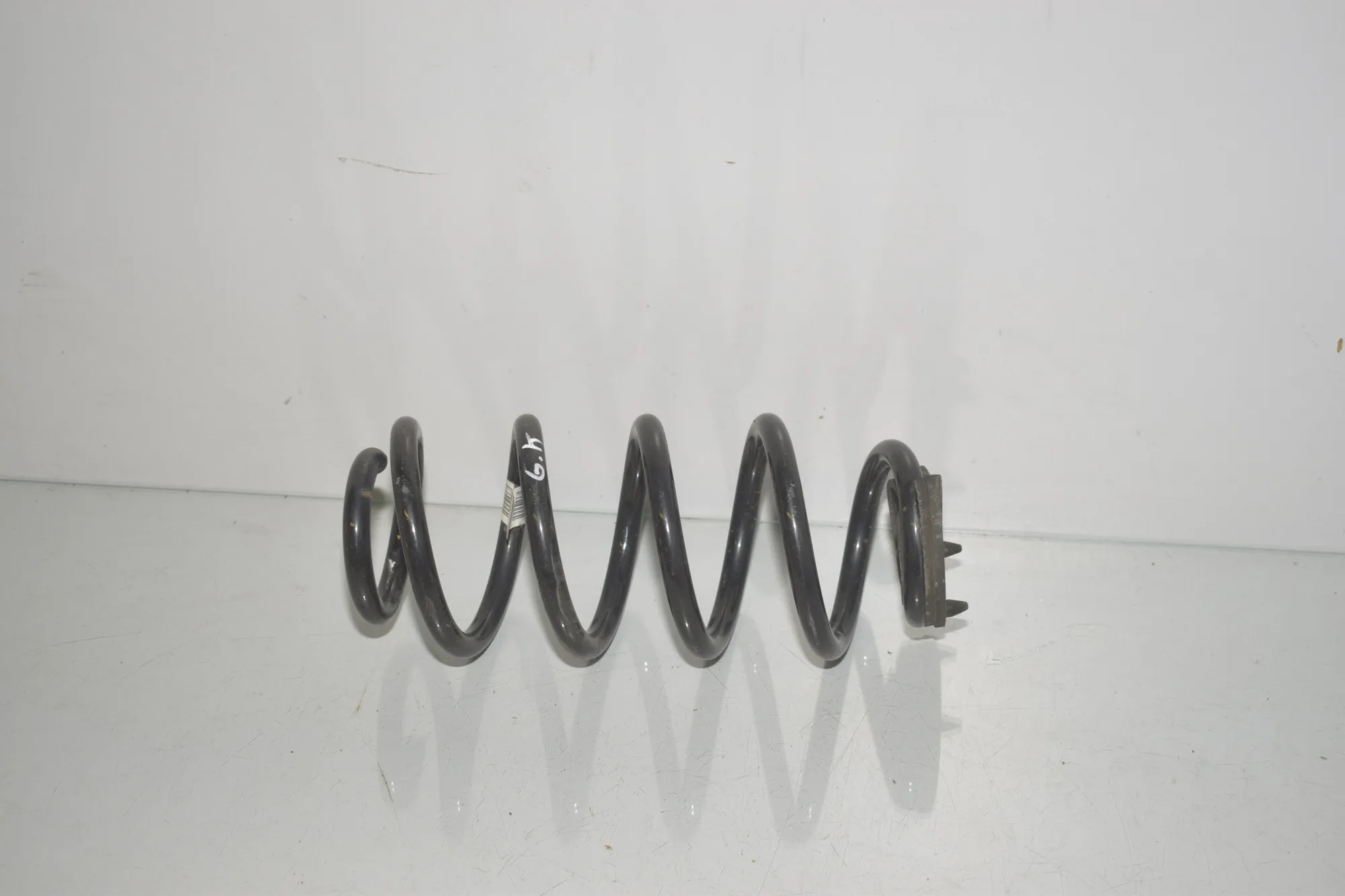 Rear Left Coil Spring – OEM 6866761 · BMW 2 Active Tourer (F45) 216 d 2015 – 4