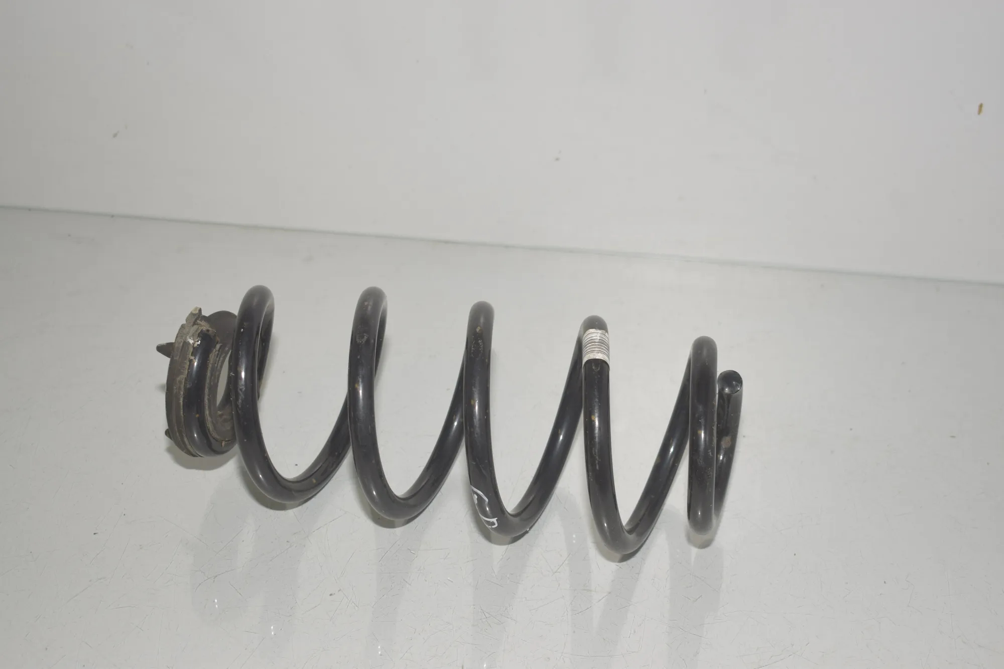 Rear Right Coil Spring – OEM 6866761 · BMW 2 Active Tourer (F45) 216 d 2015 – 4