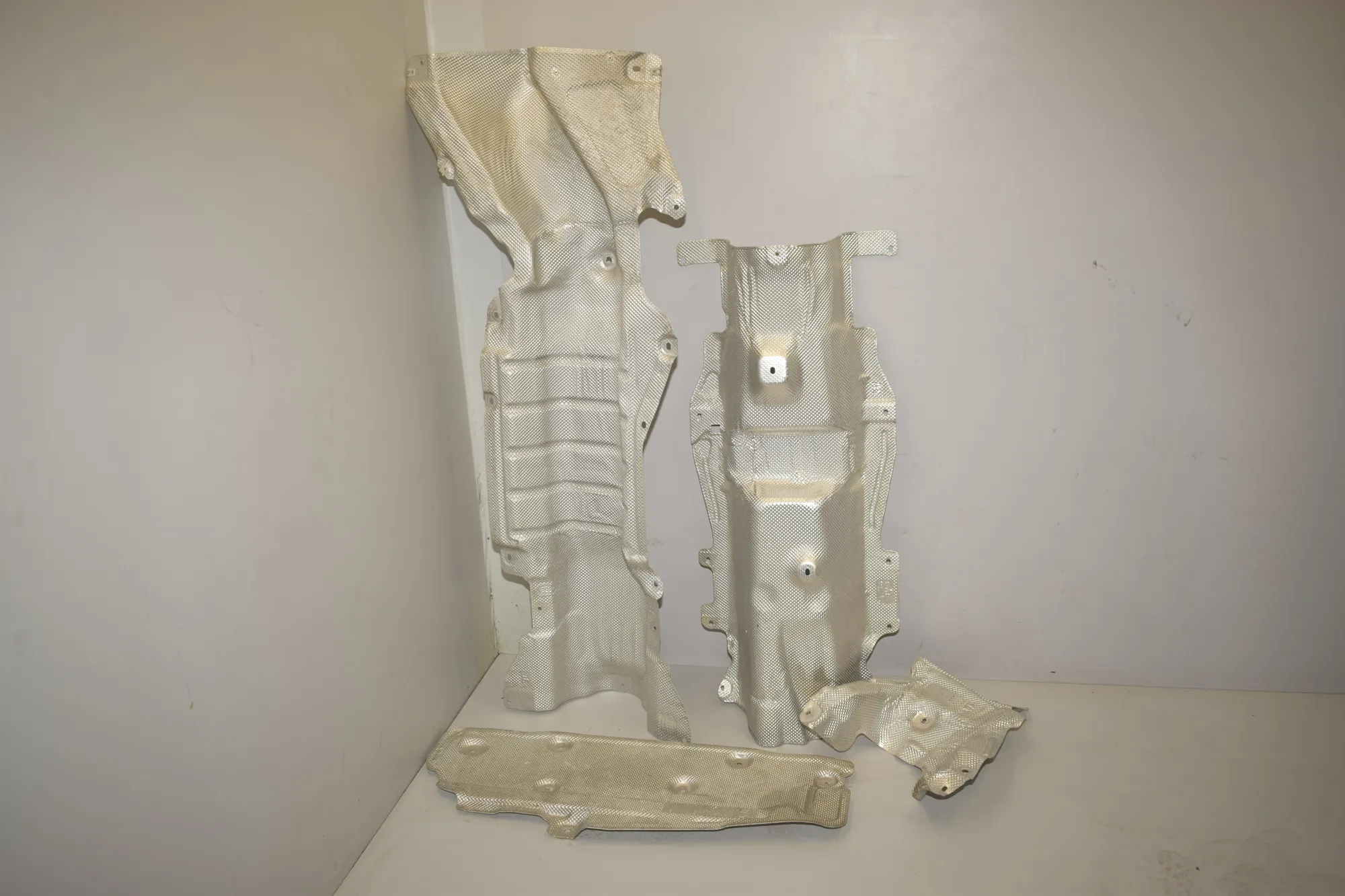 Heat Insulation – OEM 8498375 · BMW X1 (U11) (2022 - -) BMW X1 (U11) sDrive 18 i 2024