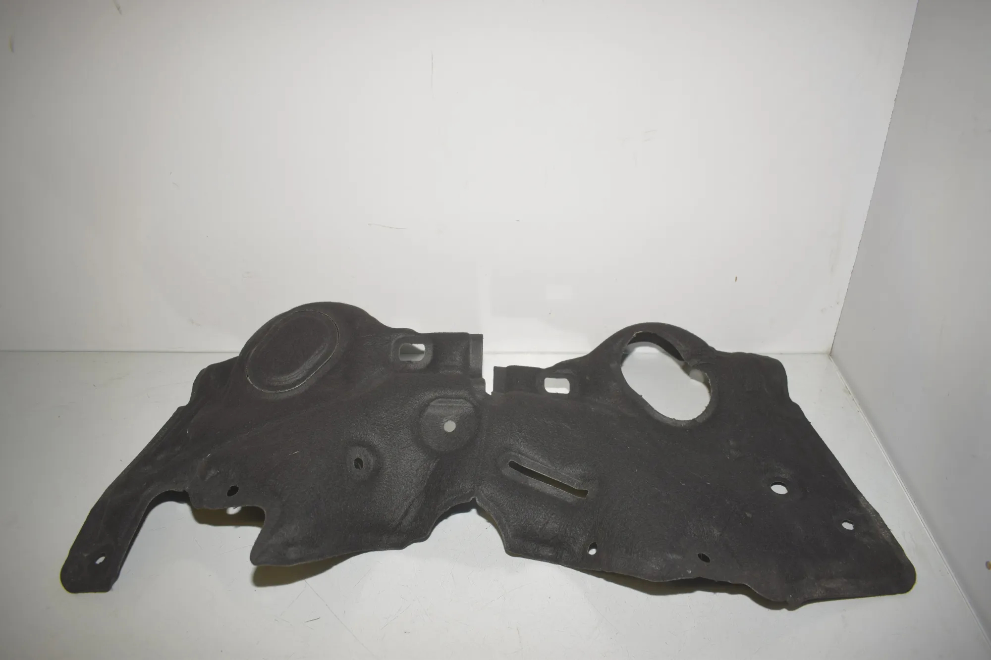 Sound Insulation – OEM 5A58900 · BMW X1 (U11) (2022 - -) BMW X1 (U11) sDrive 18 i 2024