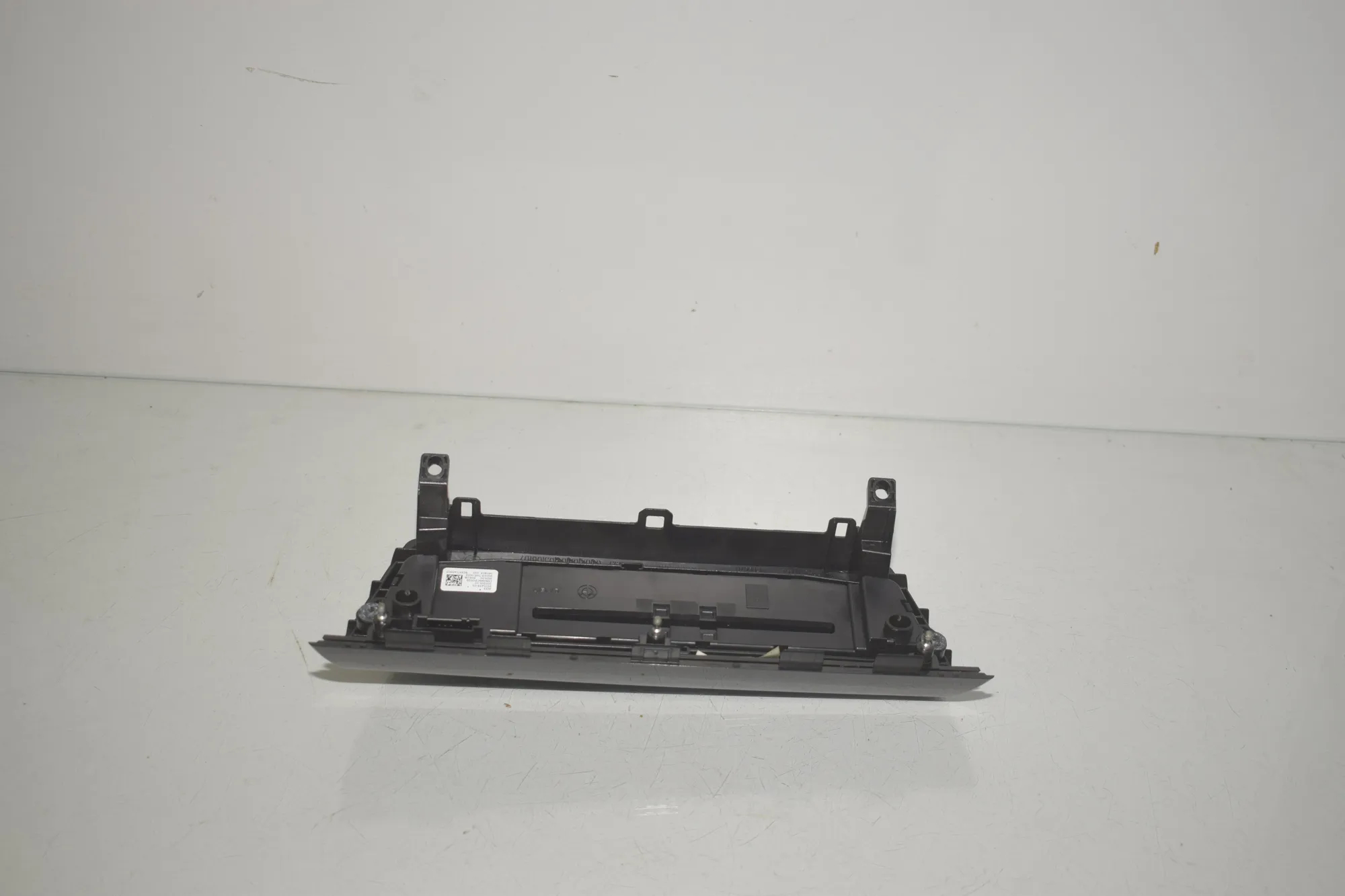 Music Player Buttons – OEM 9371455 · BMW 2 Active Tourer (F45) 216 d 2015 – 5