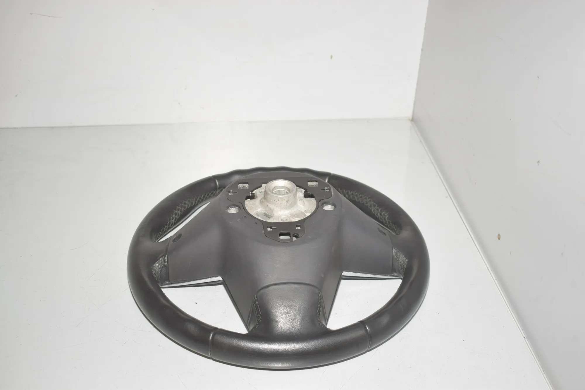 Steering Wheel – OEM 6860284 · BMW 2 Active Tourer (F45) 216 d 2015 – 6
