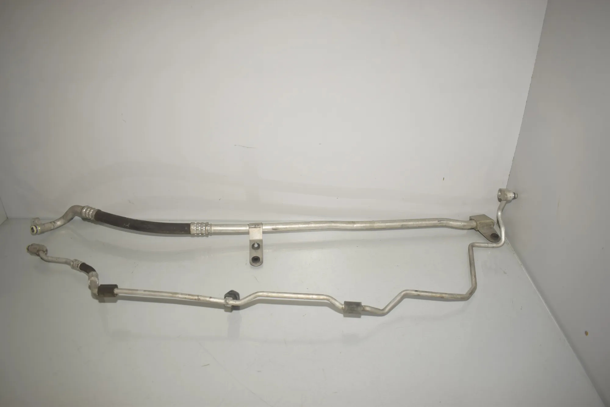 A/C Air Con Hose Pipe – OEM 9120003 · BMW 5 Touring (F11) 530 d xDrive 2013 – 2