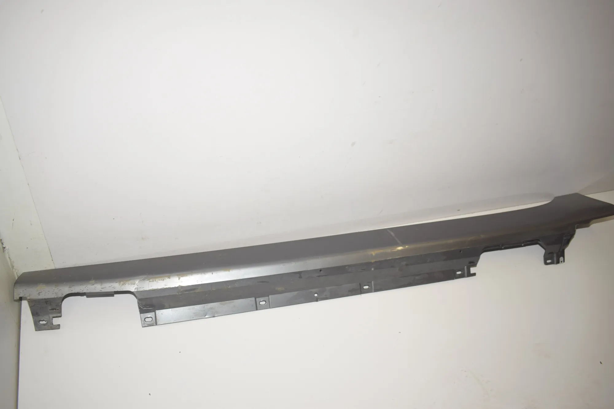 Left Side Sideskirt – OEM 7393793 · BMW 2 Active Tourer (F45) 216 d 2015 – 2