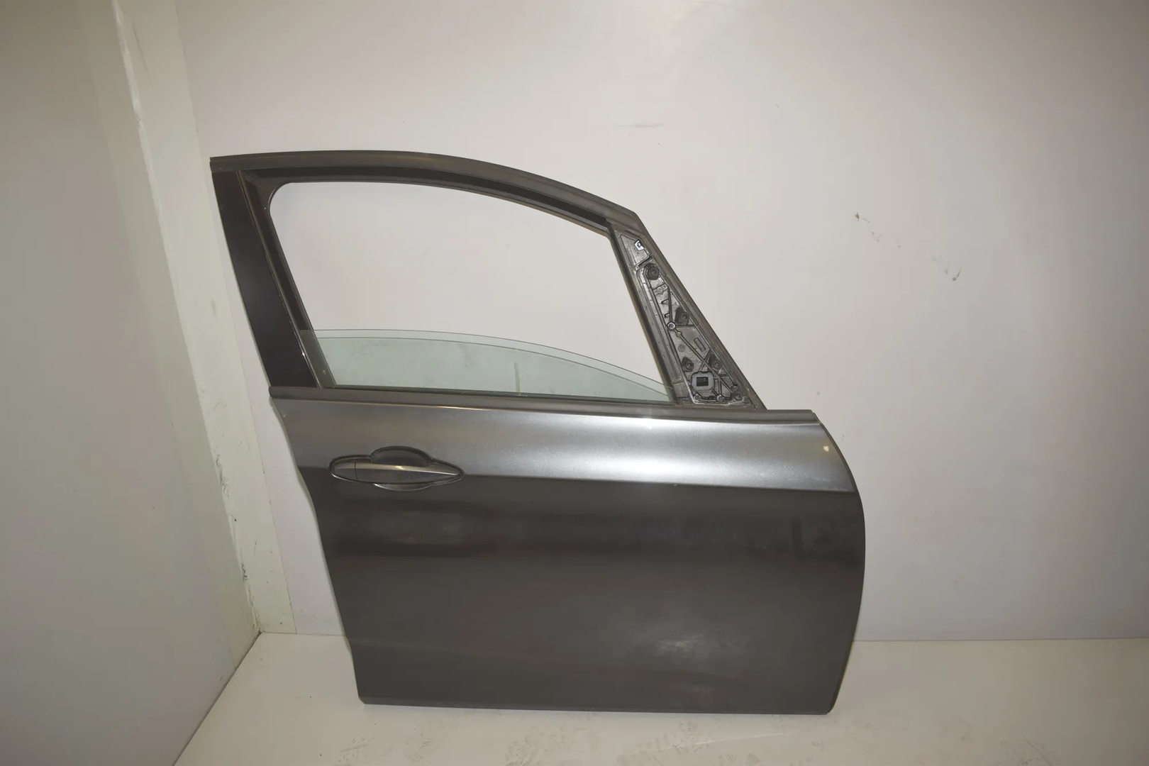 Front Right Door · BMW 2 Active Tourer (F45) 216 d 2015