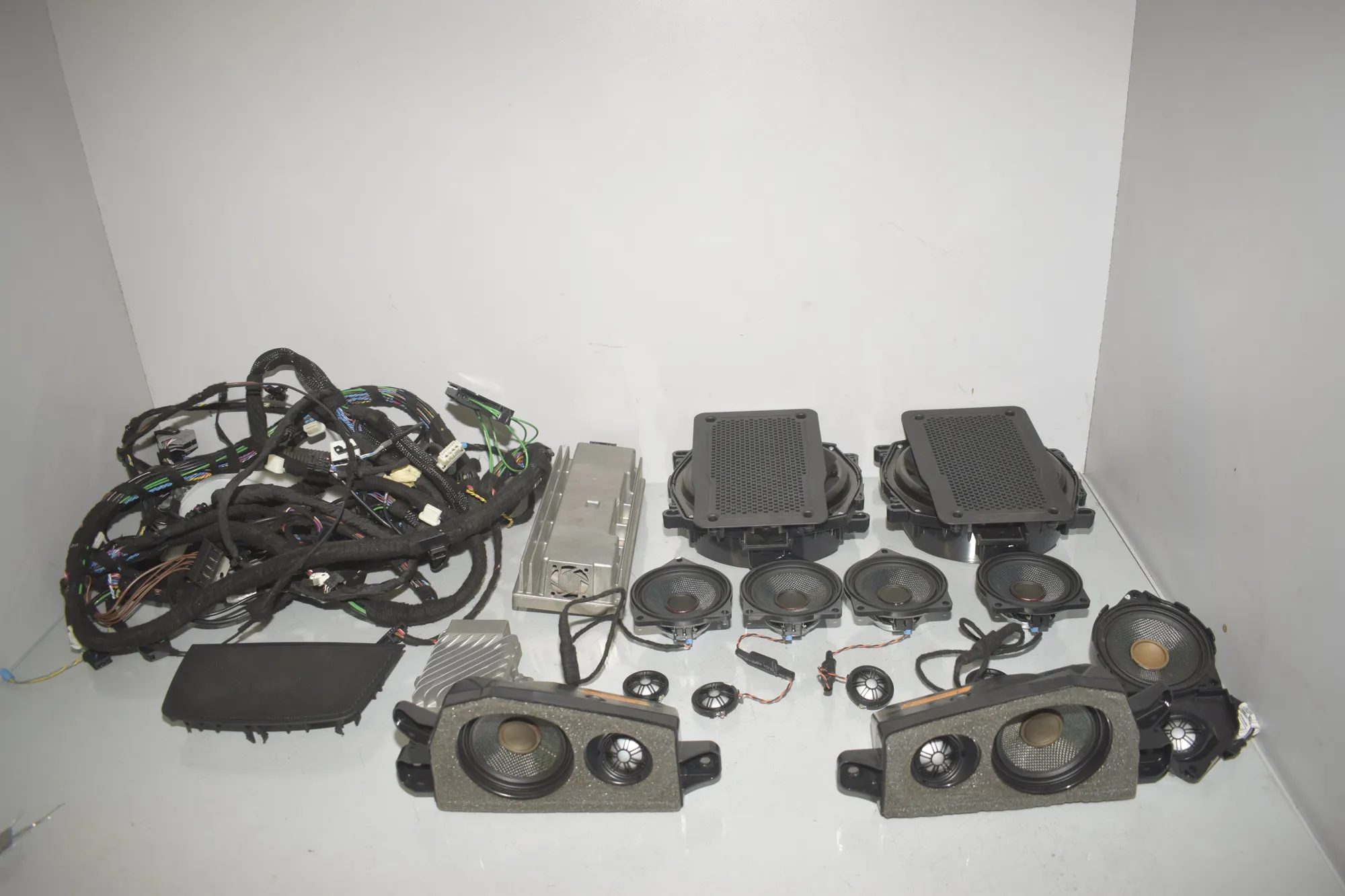 Sound Audio System Set – OEM 9283736 · BMW X6 (E71, E72) M 50 d 2014 – 3