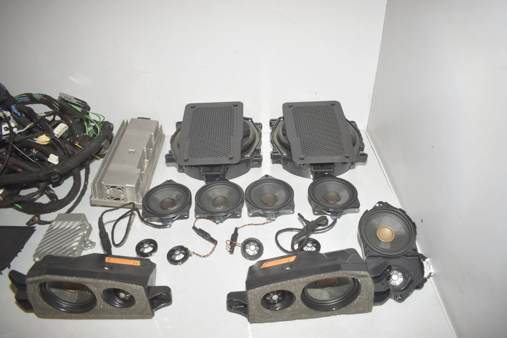 Sound Audio System Set – OEM 9283736 · BMW X6 (E71, E72) M 50 d 2014 – 4