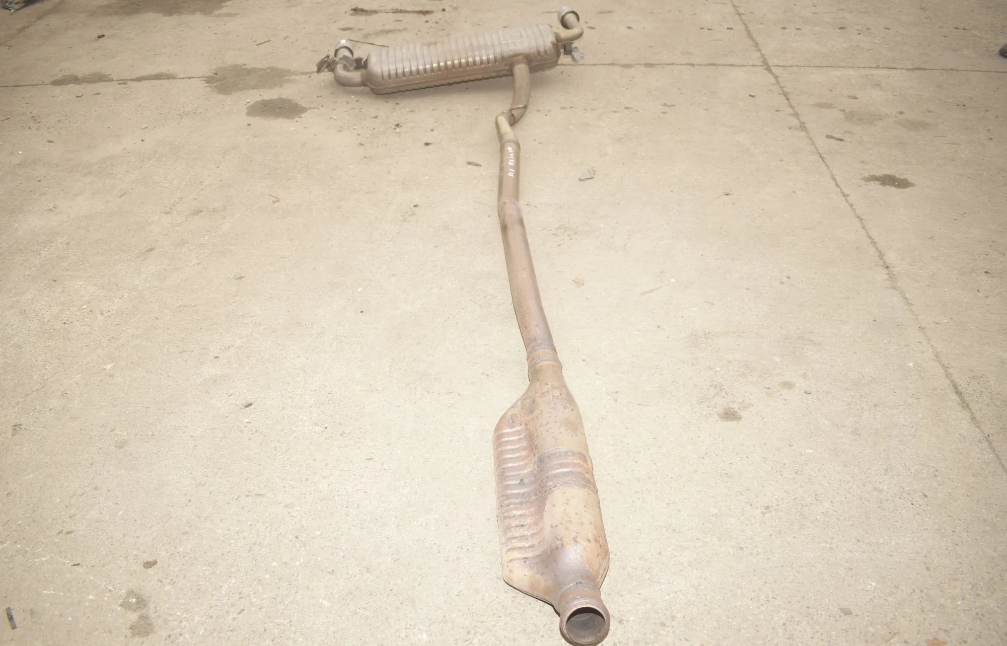 Exhaust – OEM 8619483 · BMW X1 (F48) xDrive 25 i 2020 – 2