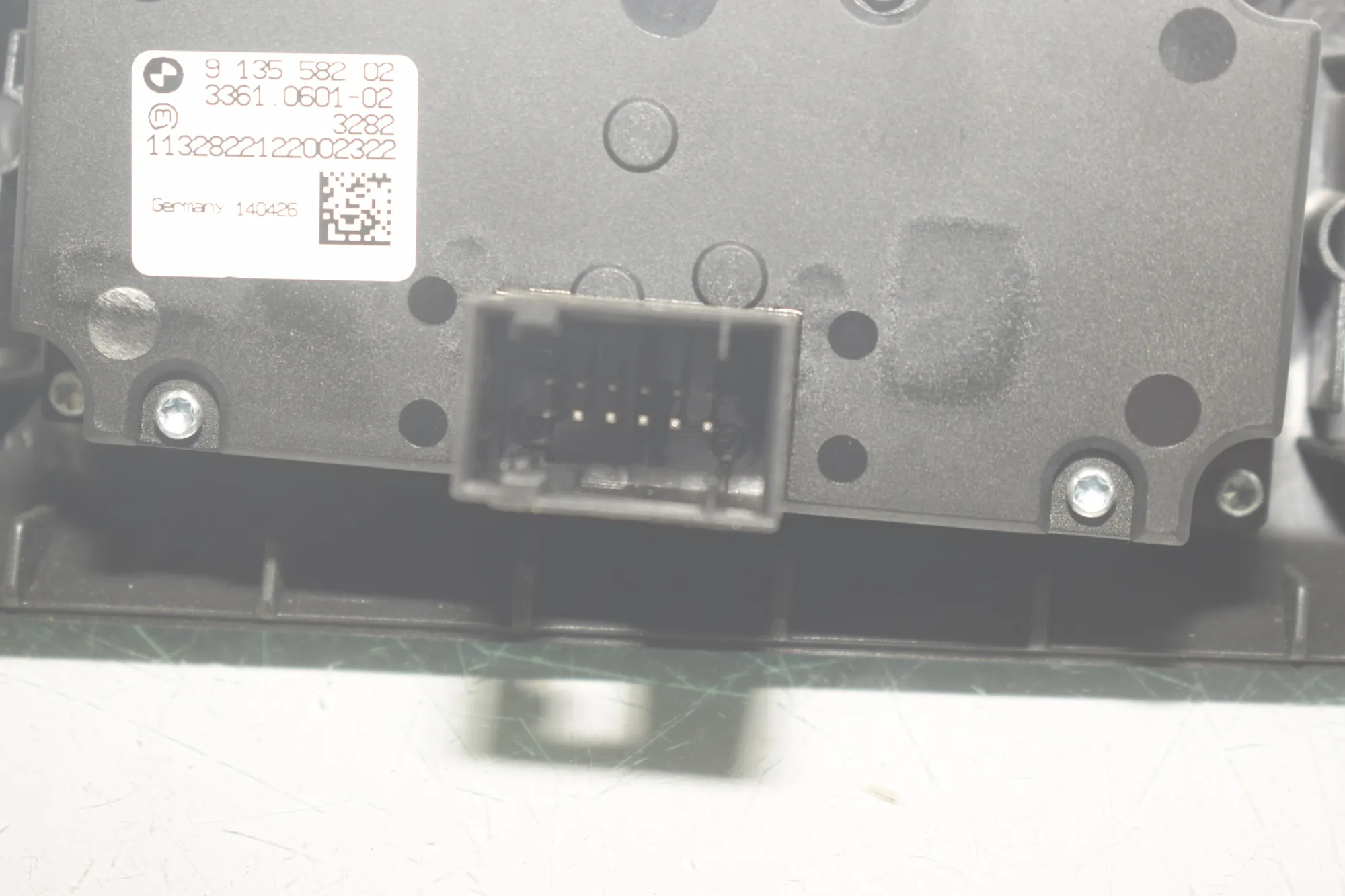 Headlight Switch Control Unit – OEM 9135582 · BMW X6 (E71, E72) M 50 d 2014 – 5