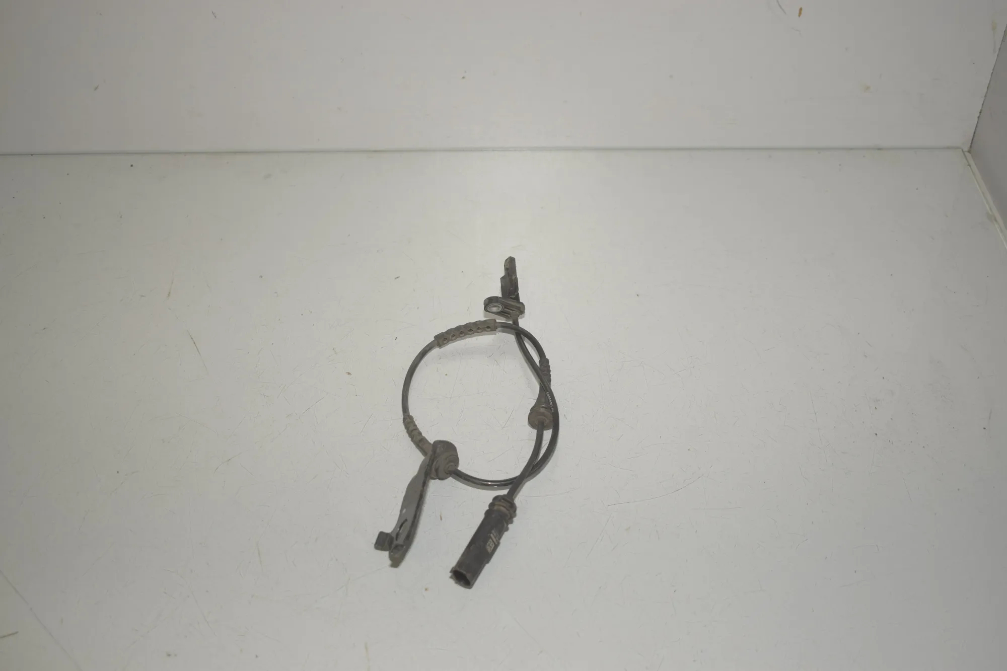 Rear Right ABS Sensor – OEM 6895882 · BMW 1 (F40) (2019 - -) (F40)118i 2020