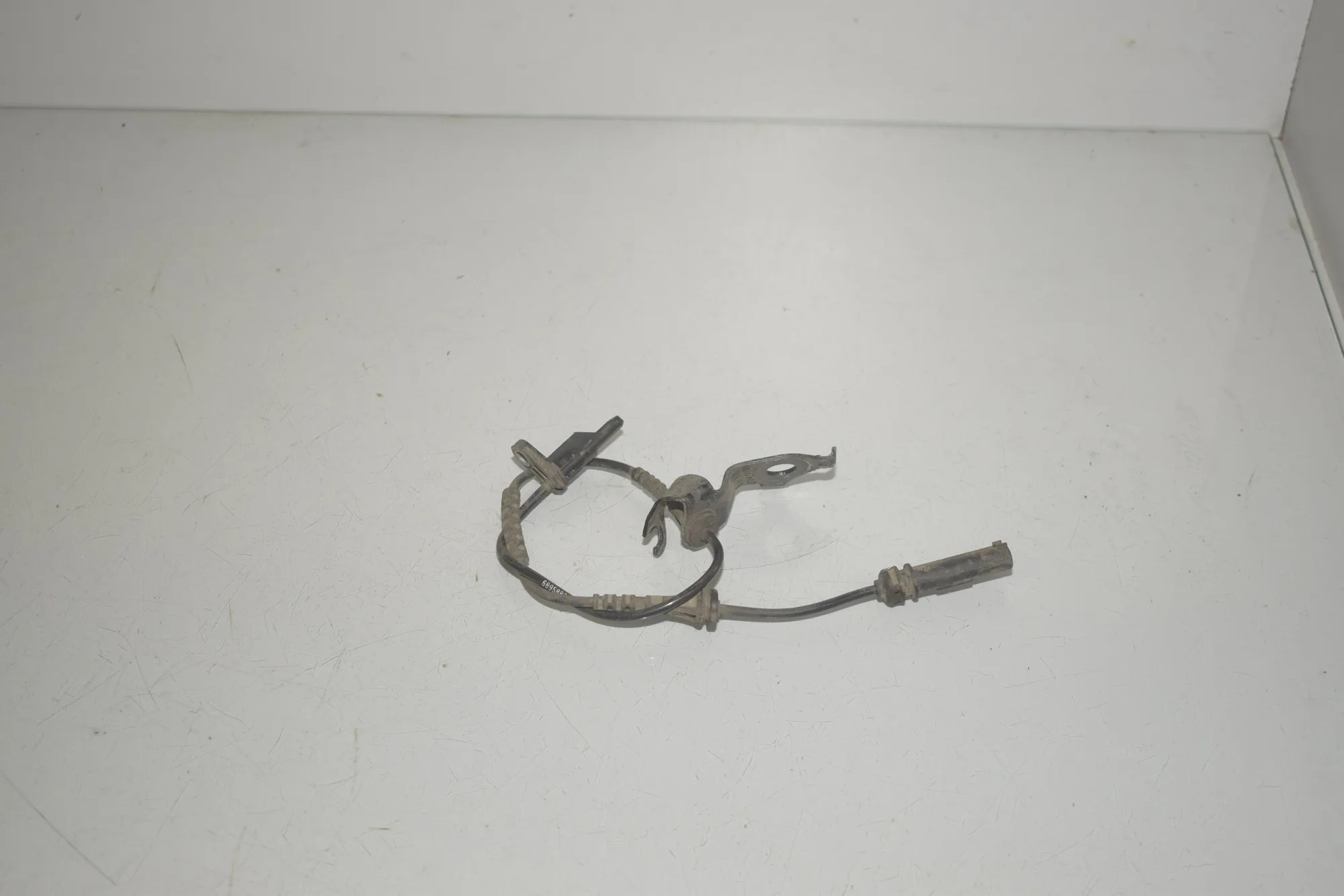 Rear Left ABS Sensor – OEM 34526895882 · BMW 1 (F40) (2019 - -) (F40)118i 2020 – 3