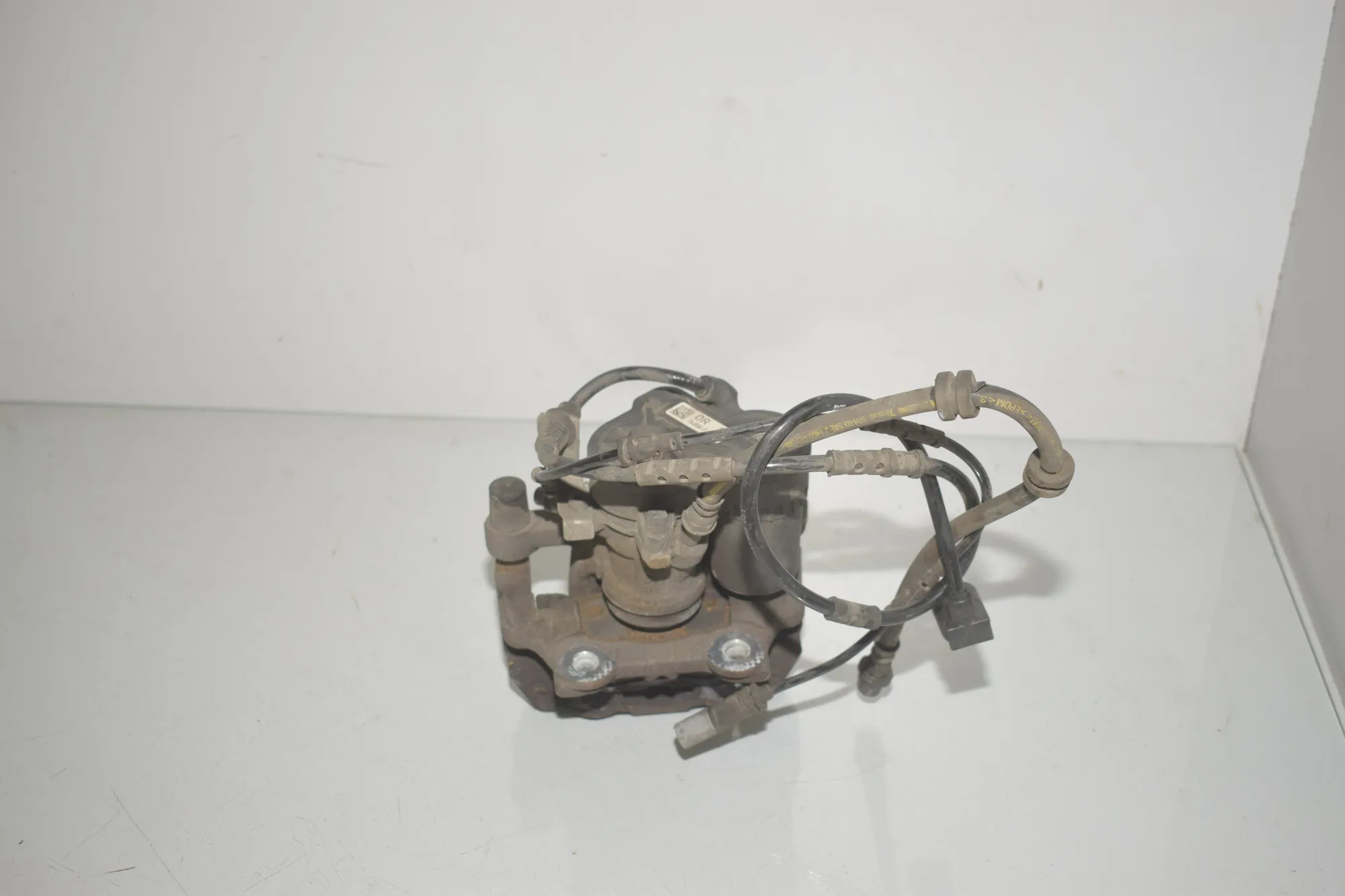 Rear Right Brake Caliper – OEM 1543680 · BMW 1 (F40) (2019 - -) (F40)118i 2020 – 3