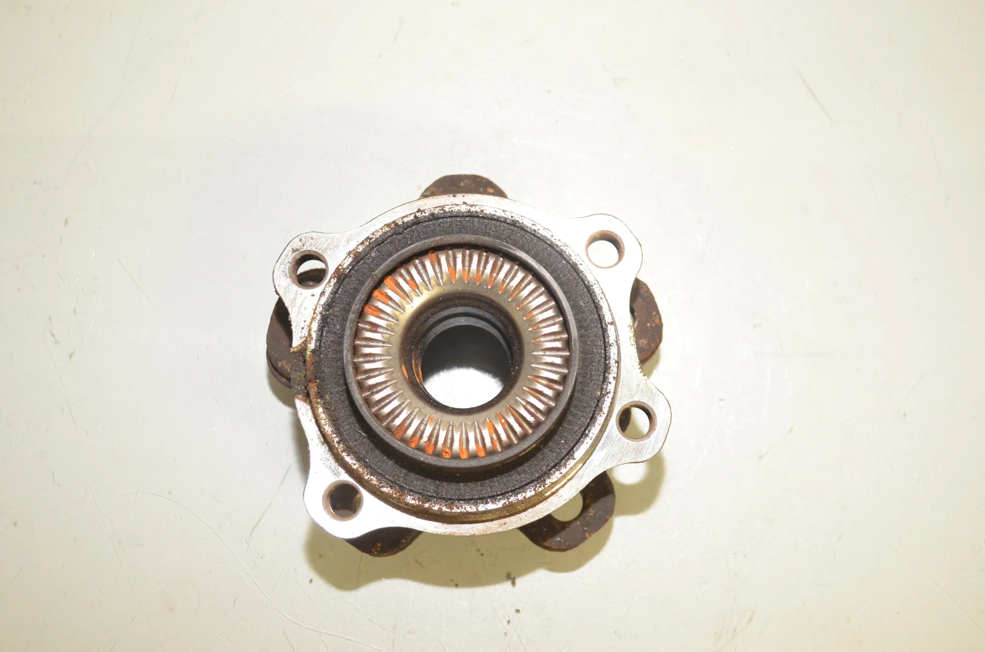 Rear Left Wheel Bearing – OEM 6899175 · BMW 5 Touring (G31) (2017 - -) M 550 d xDrive 2018 – 2