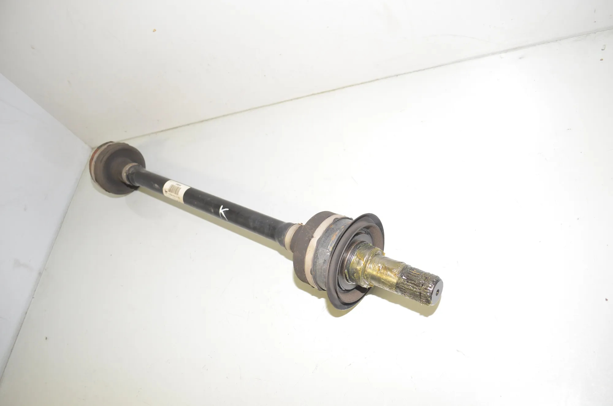Rear Left Driveshaft – OEM 8664659 · BMW 5 Touring (G31) (2017 - -) M 550 d xDrive 2018 – 3