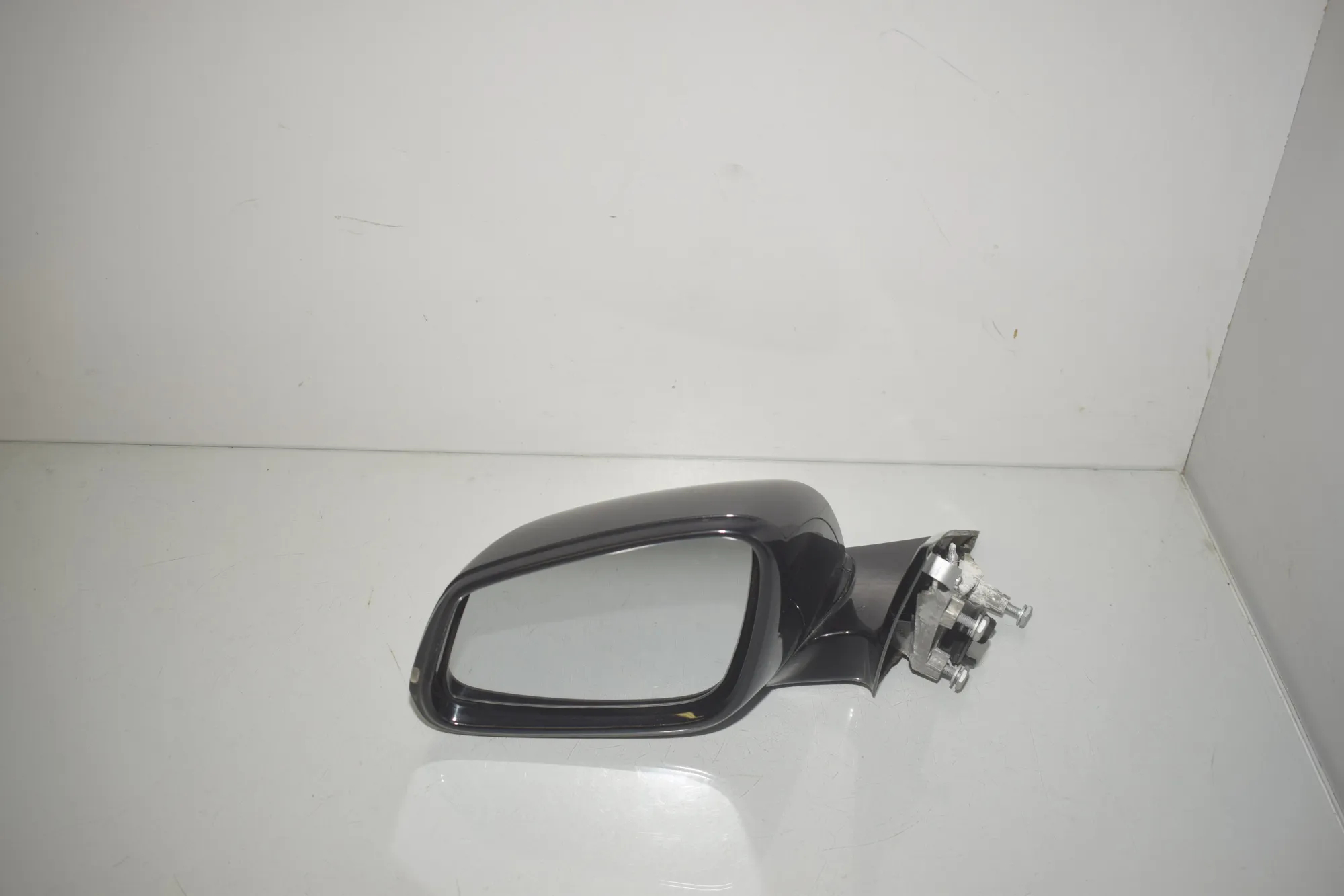Left Side Wing Mirror – OEM 7345659 · BMW 3 (F30, F80) 330 d xDrive 2015