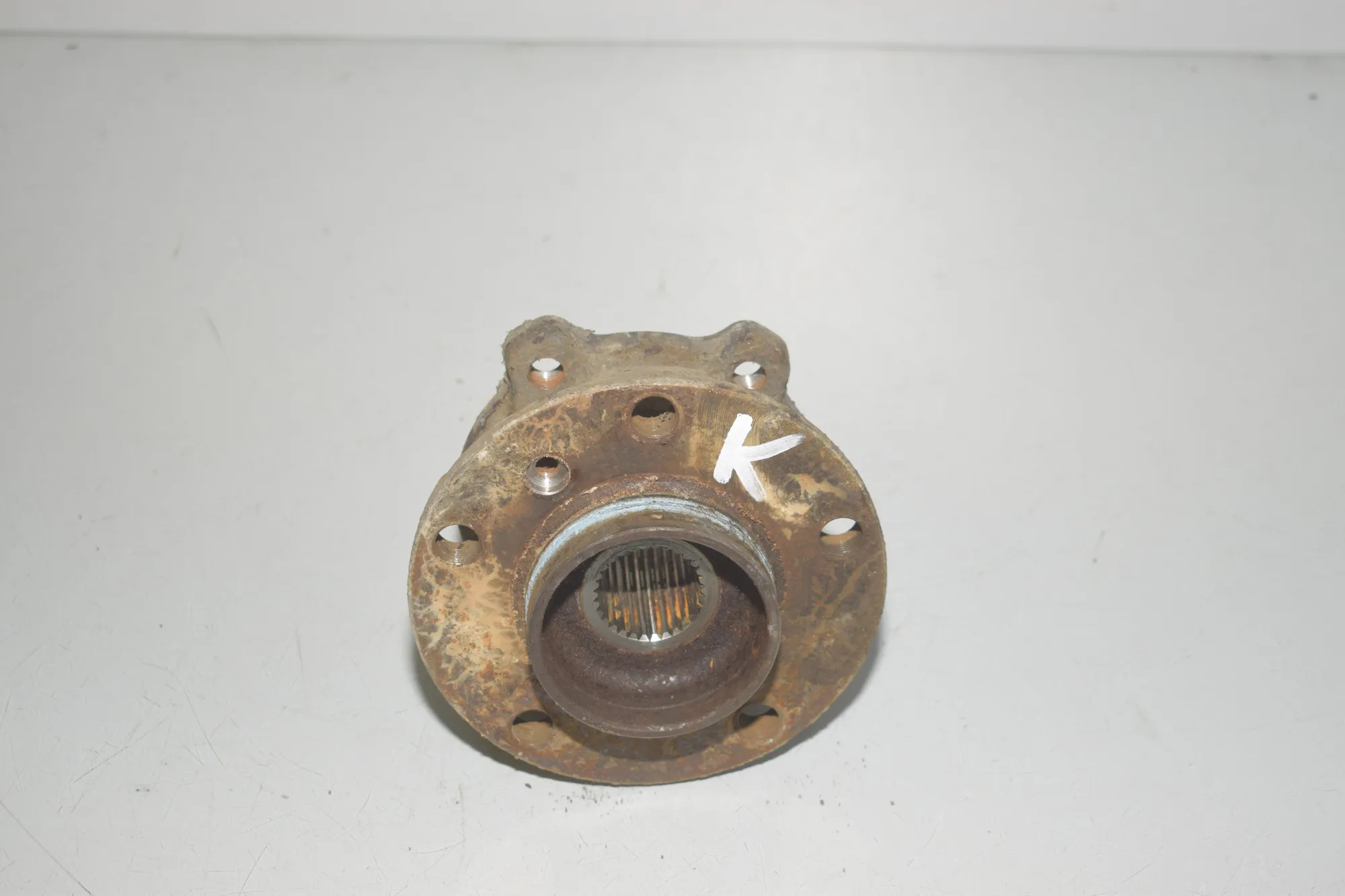 Front Right Wheel Bearing – OEM 6882263 · BMW X6 (E71, E72) M 50 d 2014 – 5