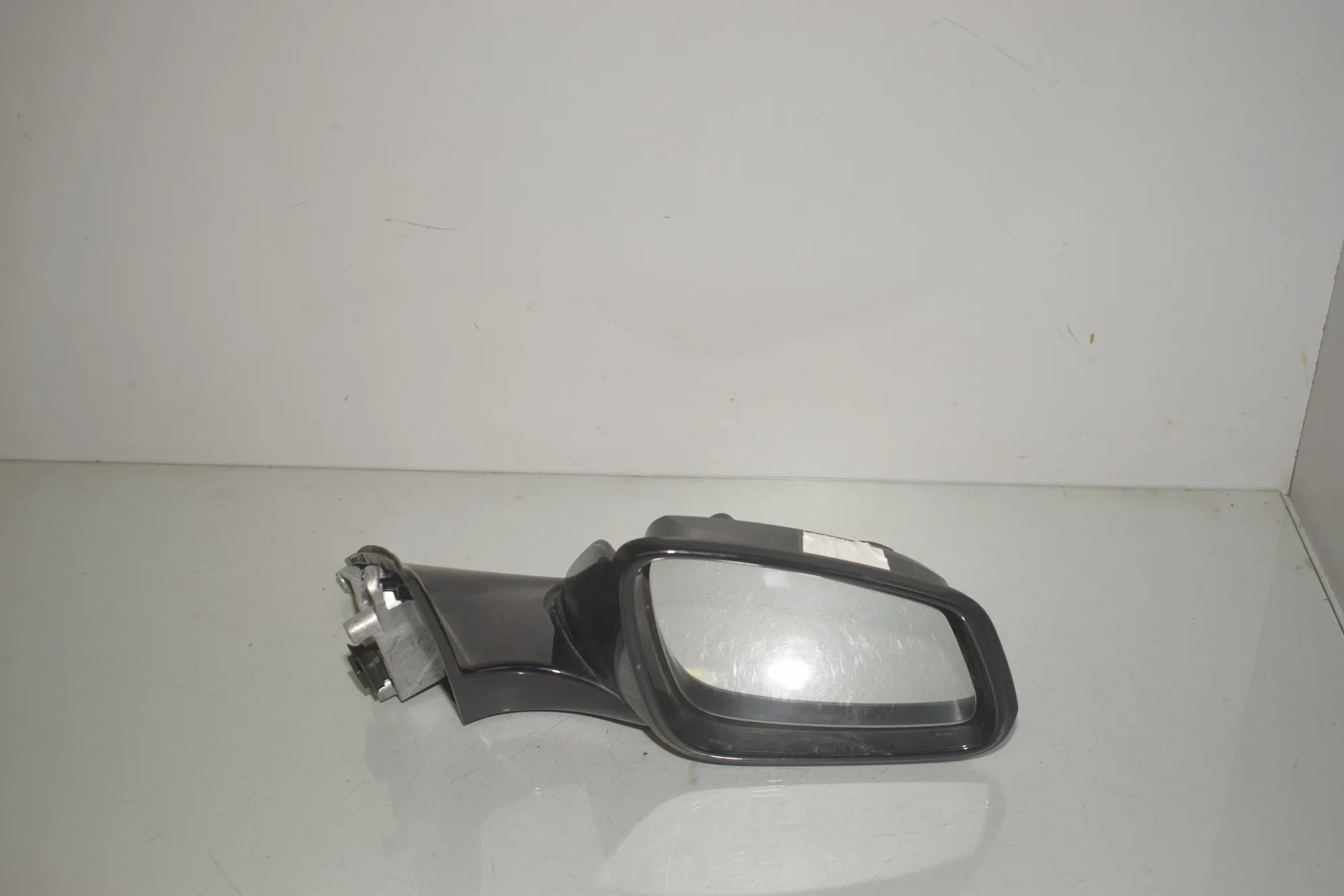 Right Side Wing Mirror – OEM 9448490 · BMW 1 (F40) (2019 - -) (F40)118i 2020
