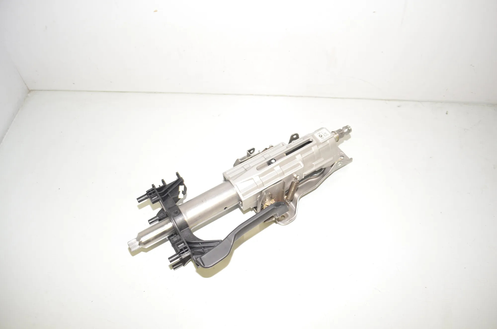 Steering Wheel Adjustment Mechanism – OEM 6883441 · BMW 1 (F40) (2019 - -) (F40)118i 2020 – 2