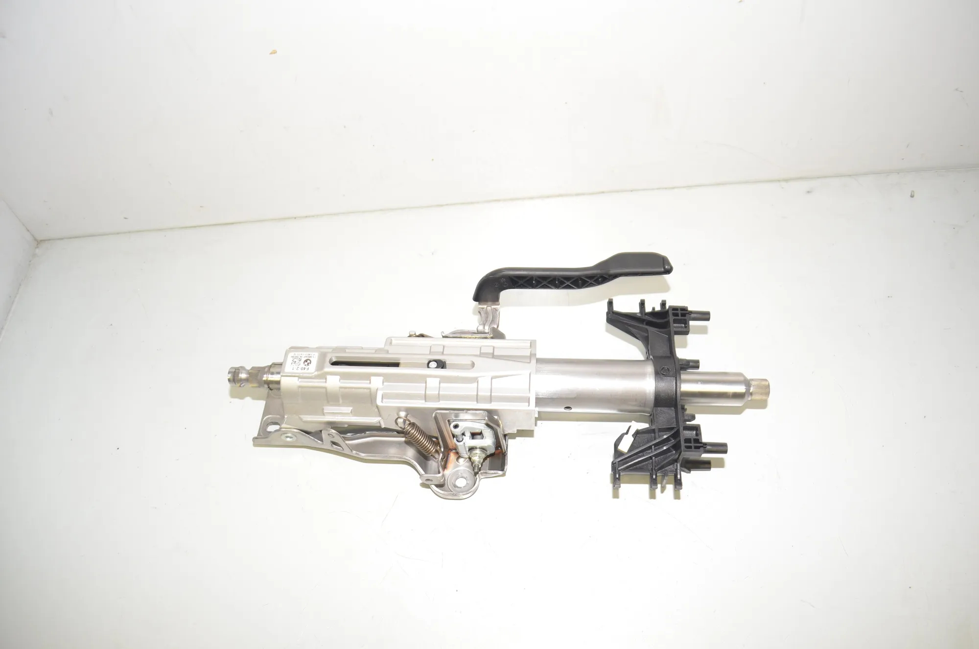 Steering Wheel Adjustment Mechanism – OEM 6883441 · BMW 1 (F40) (2019 - -) (F40)118i 2020