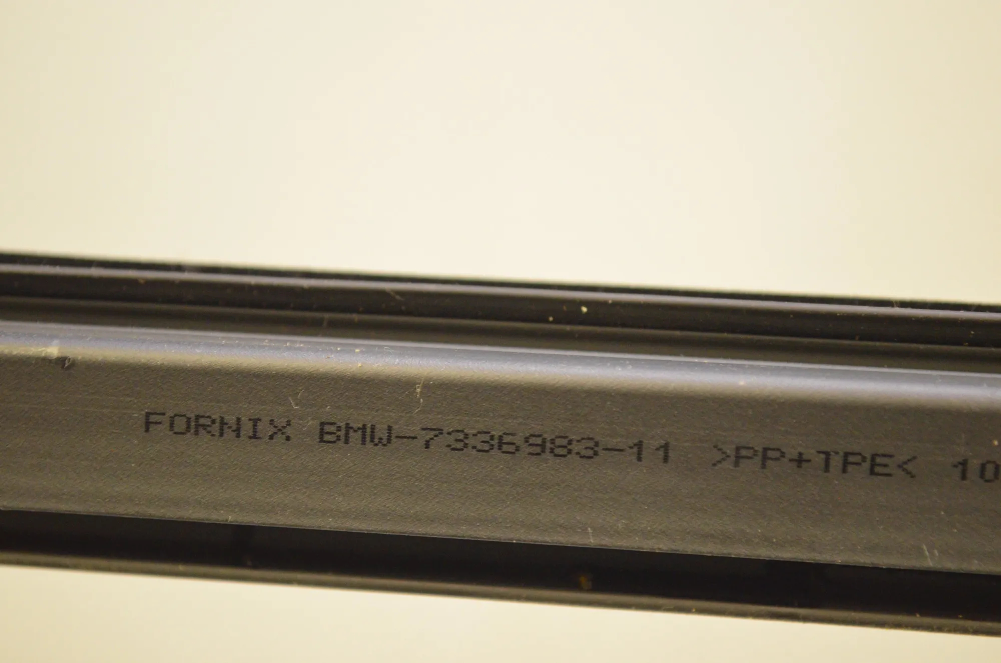 Front Left Door Window Strip – OEM 7336959 · BMW 5 Touring (G31) (2017 - -) M 550 d xDrive 2018 – 7