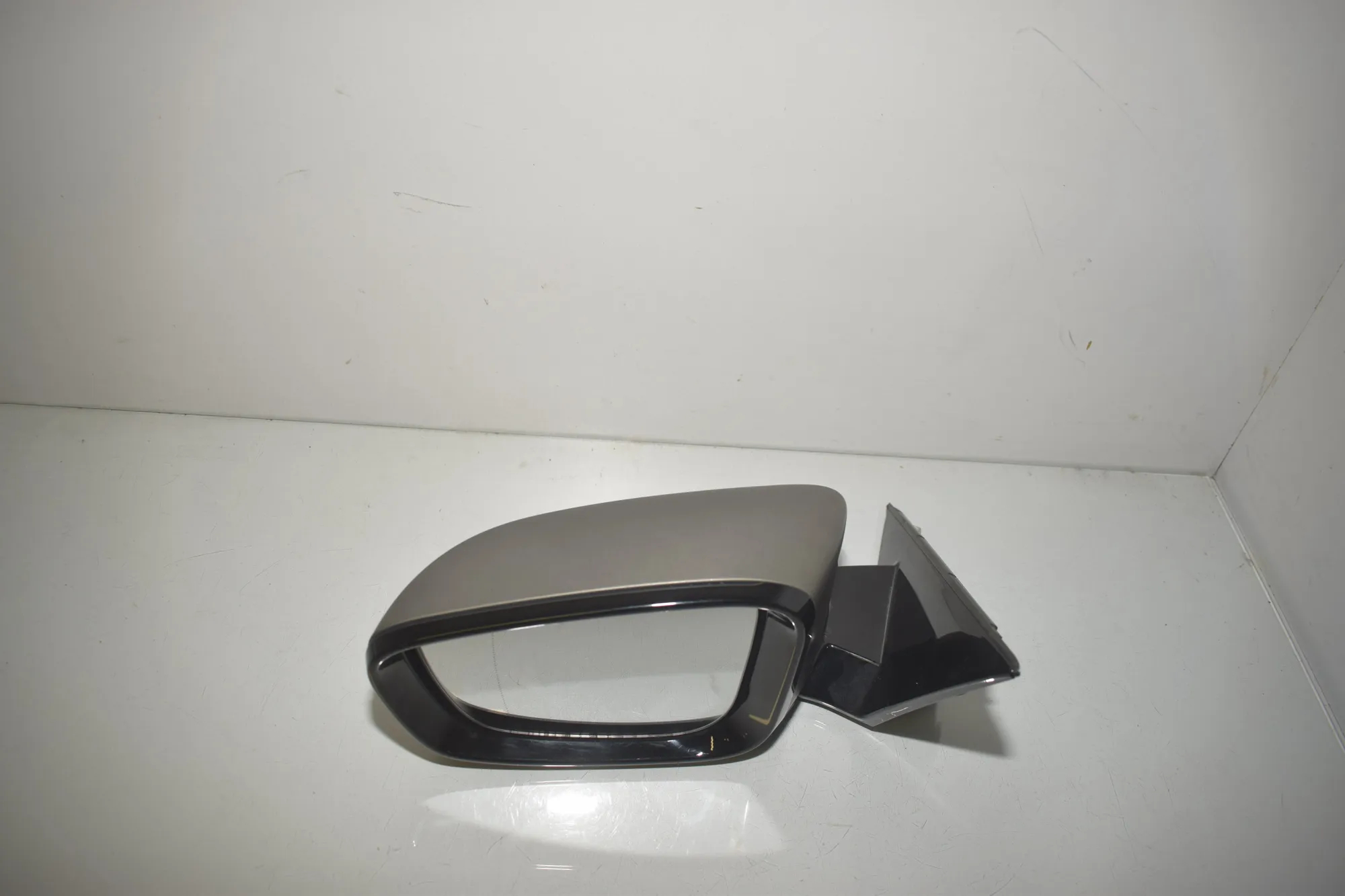 Left Side Wing Mirror – OEM 7485199 · BMW 5 Touring (G31) (2017 - -) M 550 d xDrive 2018 – 2