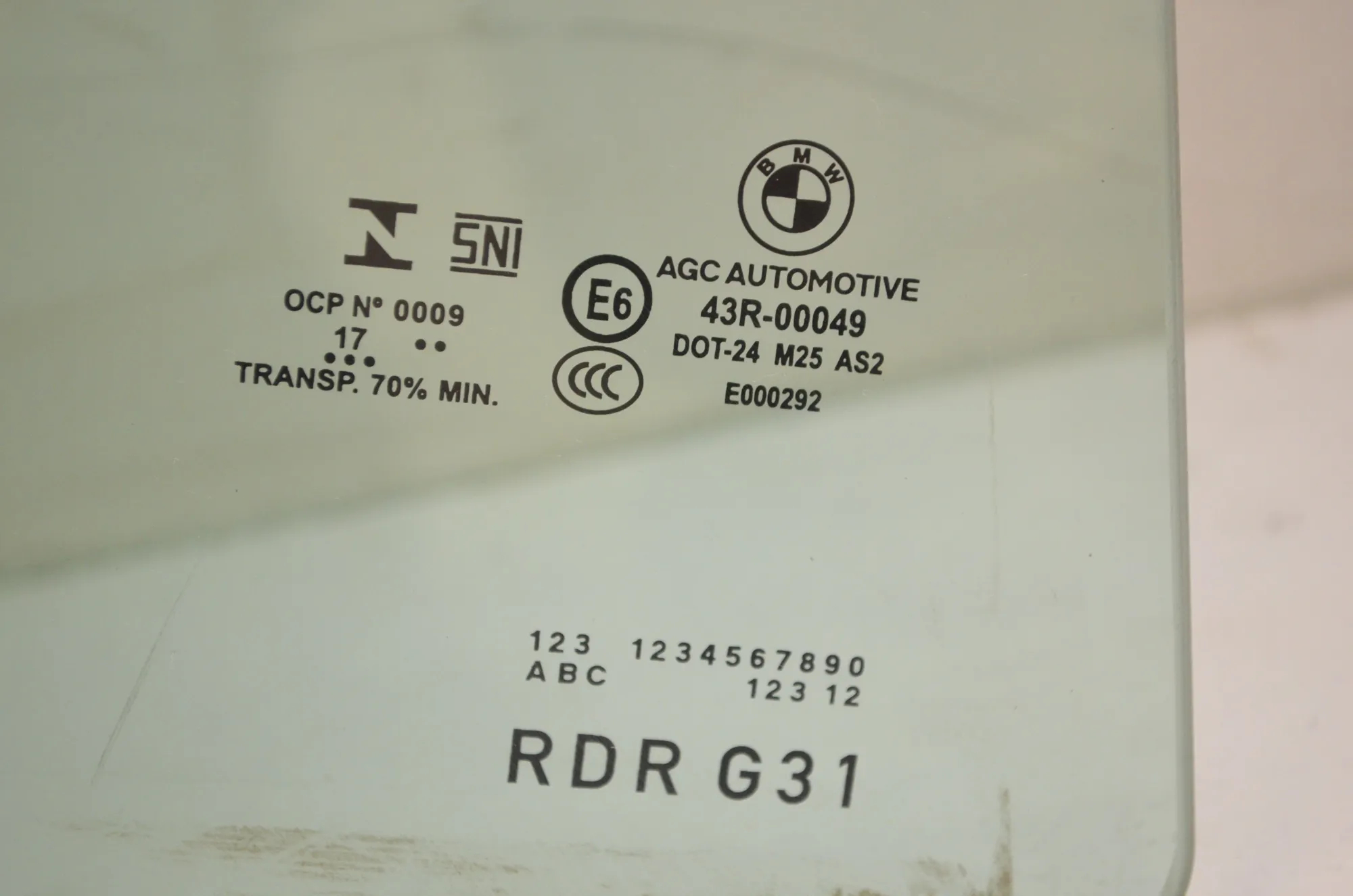 Rear Right Door Window – OEM 7339460 · BMW 5 Touring (G31) (2017 - -) M 550 d xDrive 2018 – 4