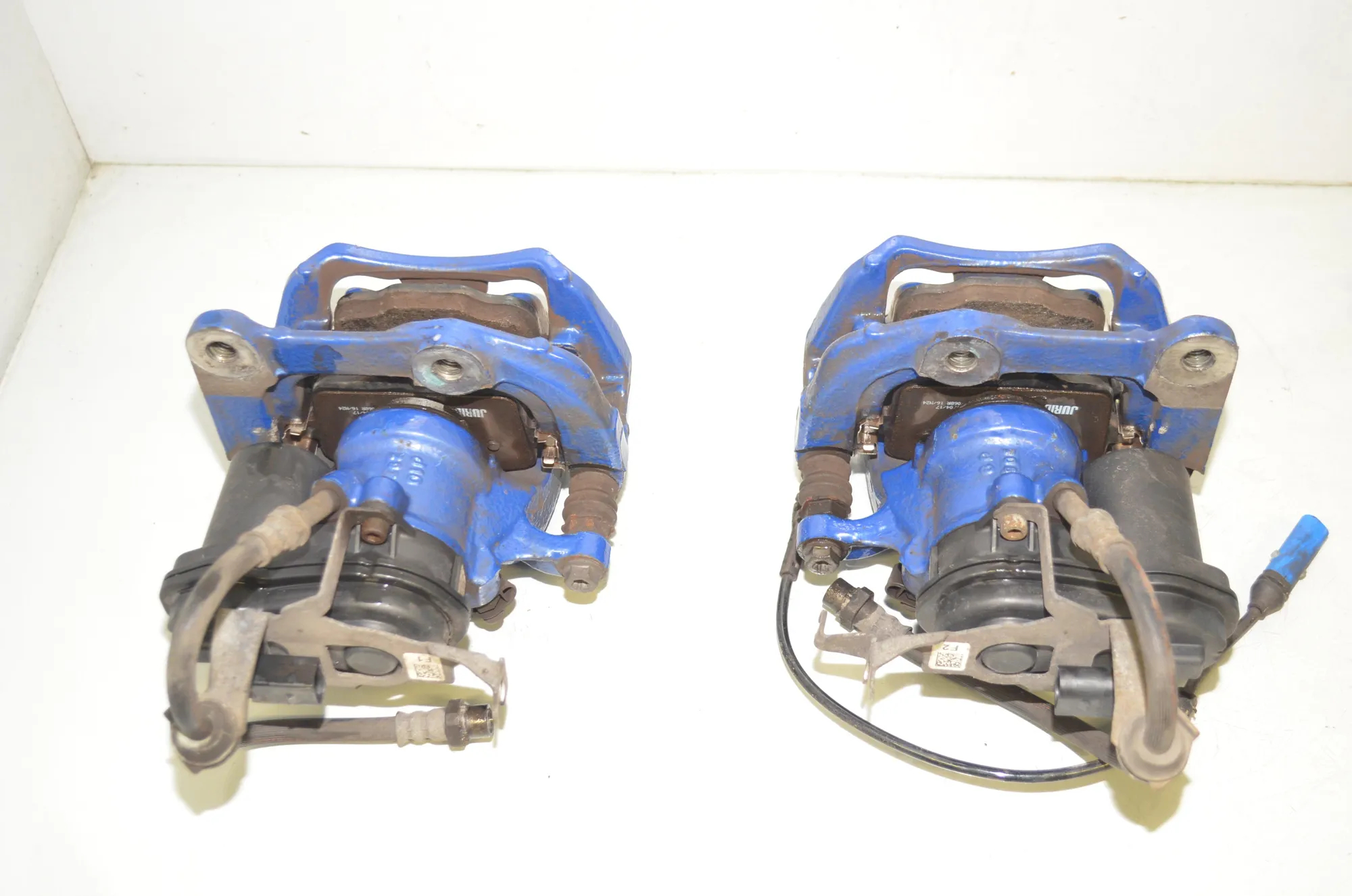 Brake Calipers And Disc Kit – OEM 34116891303 · BMW 5 Touring (G31) (2017 - -) M 550 d xDrive 2018 – 9