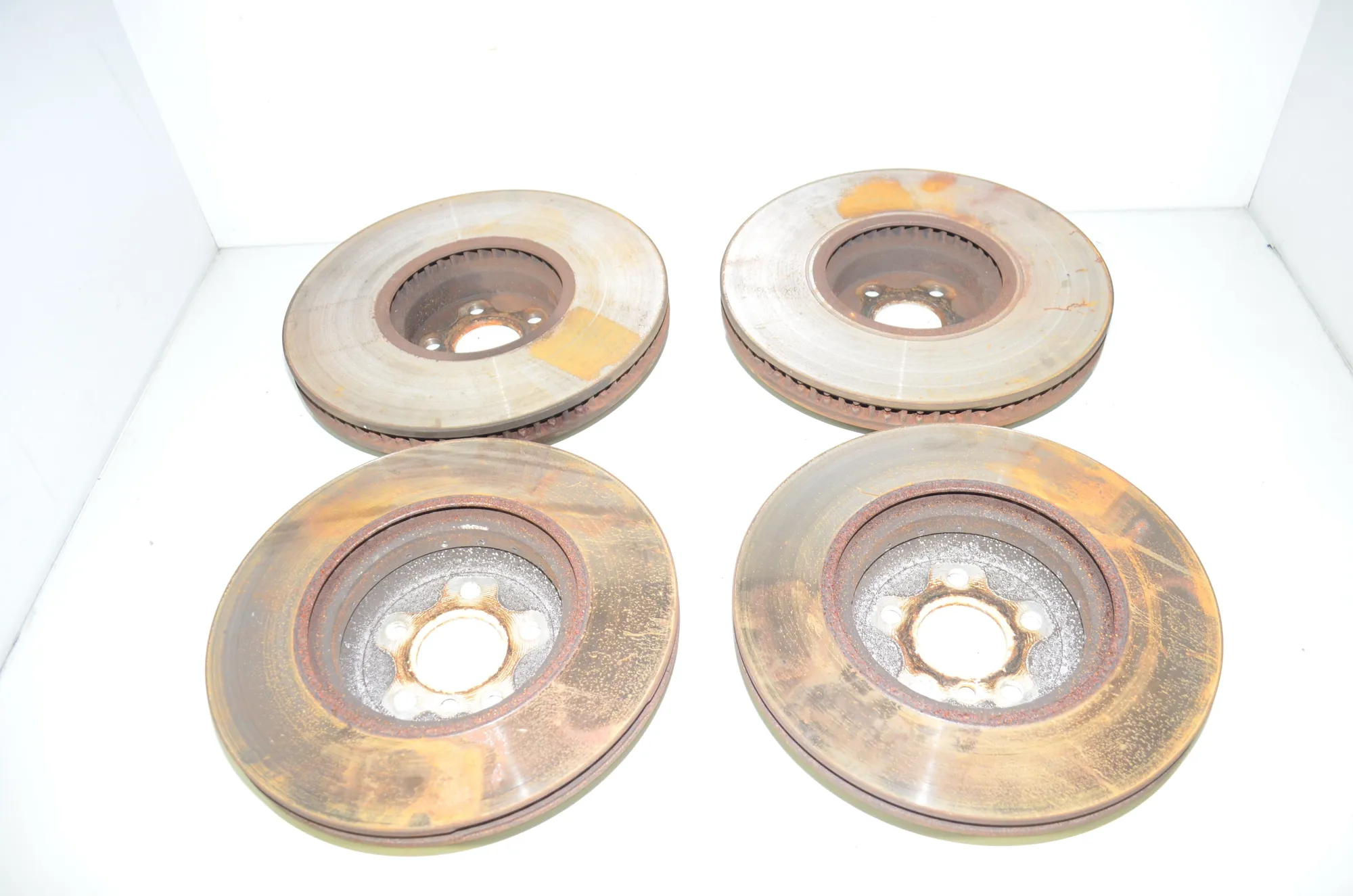 Brake Calipers And Disc Kit – OEM 34116891303 · BMW 5 Touring (G31) (2017 - -) M 550 d xDrive 2018 – 11