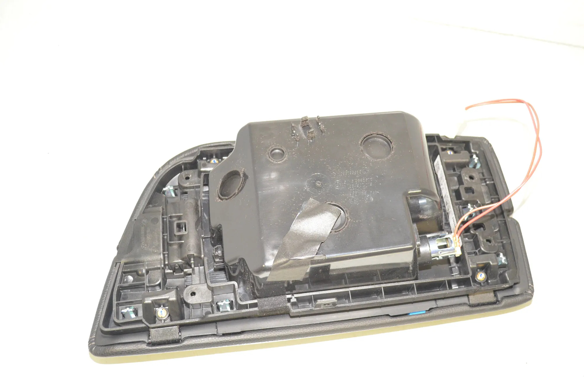 Armrest – OEM 9382234 · BMW 5 Touring (G31) (2017 - -) M 550 d xDrive 2018 – 3