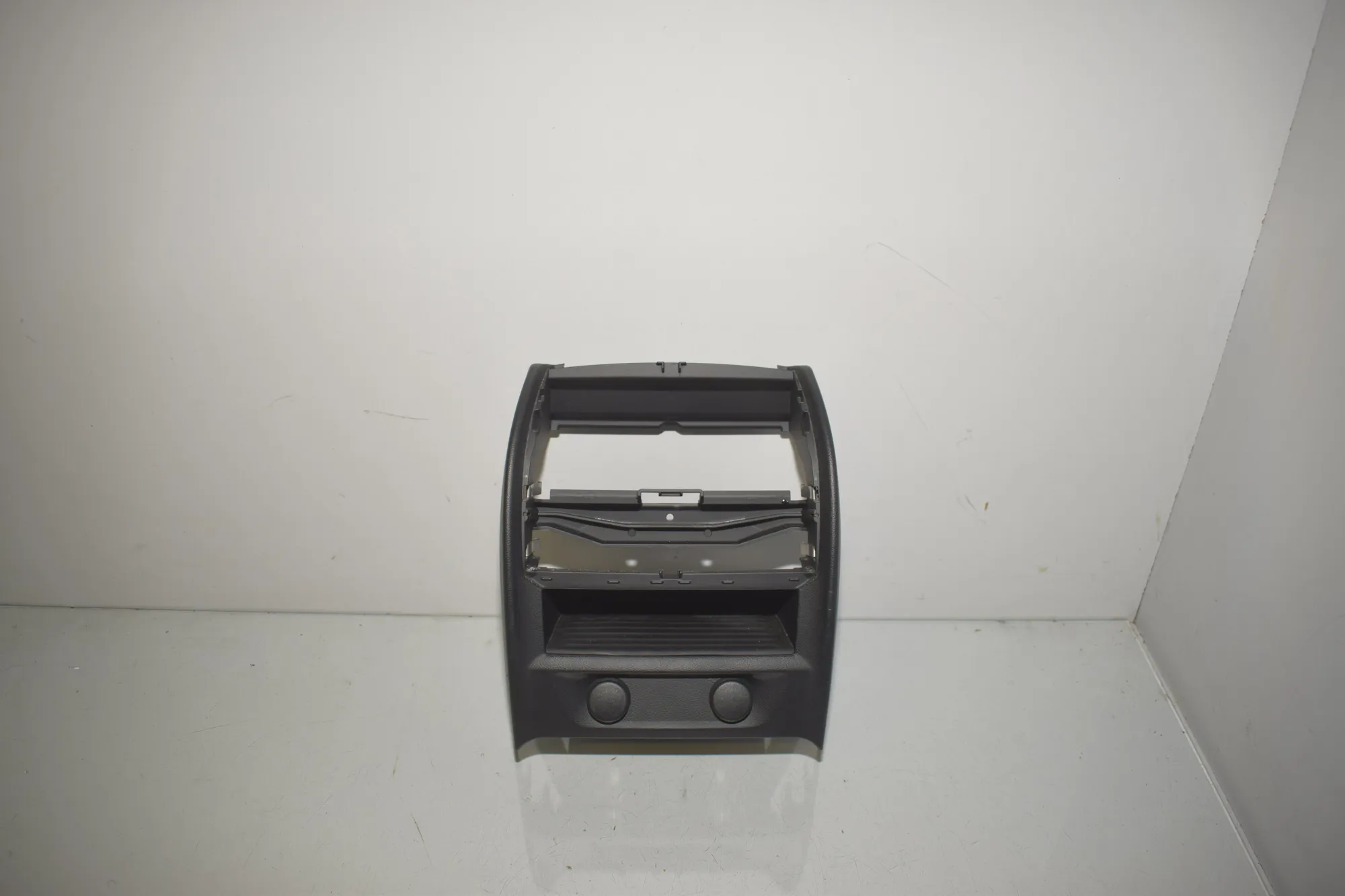 Center Console Trim – OEM 9377080 · BMW 5 Touring (G31) (2017 - -) M 550 d xDrive 2018 – 2