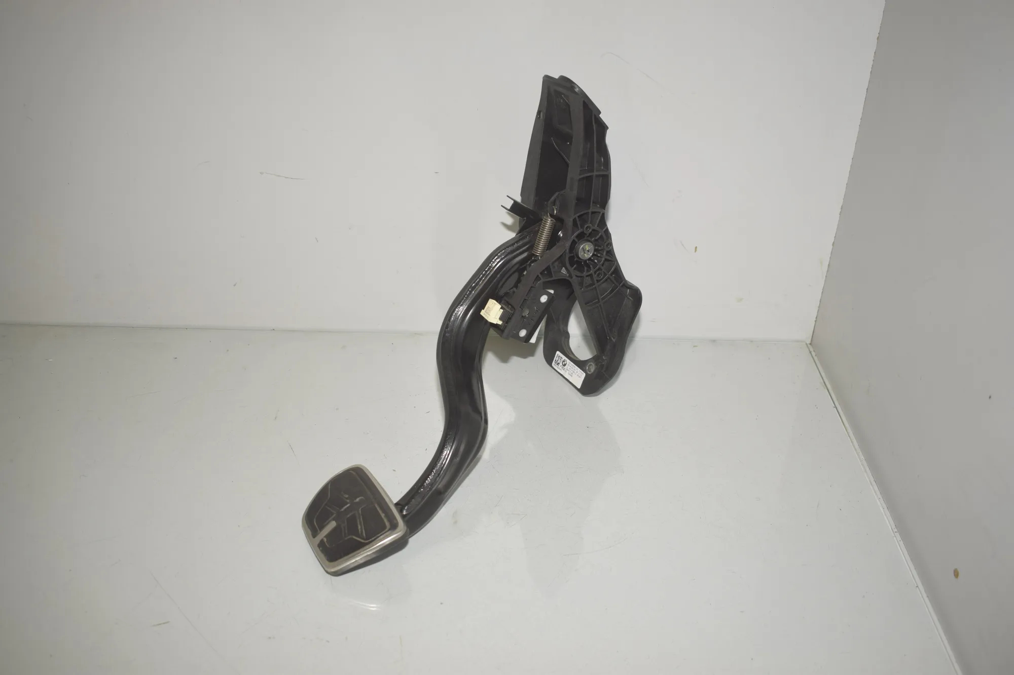 Brake Pedal – OEM 6774285 · BMW 5 Touring (G31) (2017 - -) M 550 d xDrive 2018 – 2