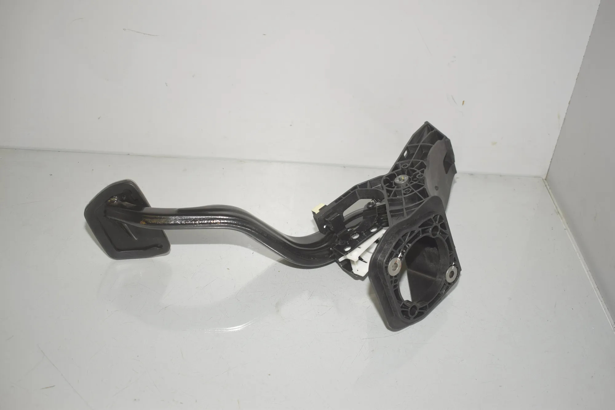 Brake Pedal – OEM 6774285 · BMW 5 Touring (G31) (2017 - -) M 550 d xDrive 2018 – 3