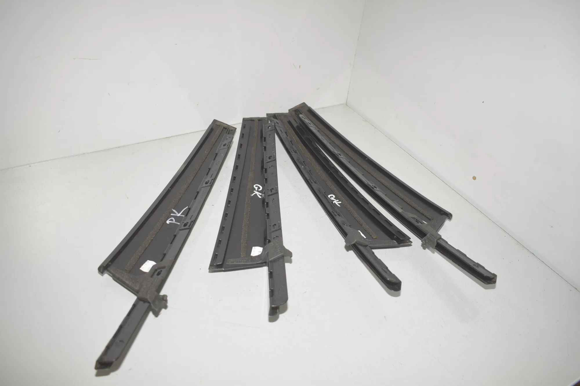 Exterior Trim Kit – OEM 7373921 · BMW 2 Active Tourer (F45) 225 xe 2018 – 4