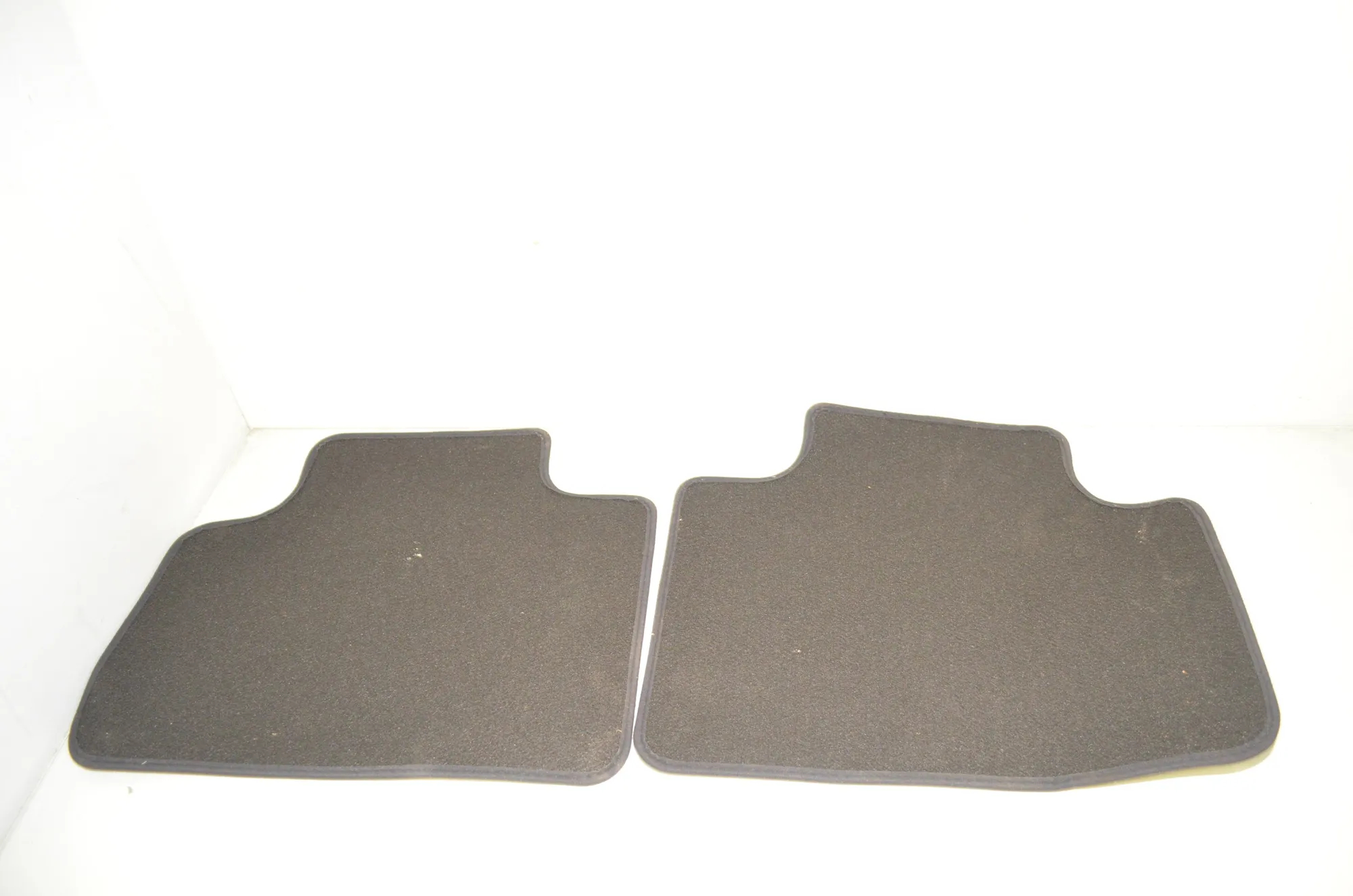 Floor Mat Set – OEM 7409638 · BMW 2 Active Tourer (F45) 225 xe 2018 – 3