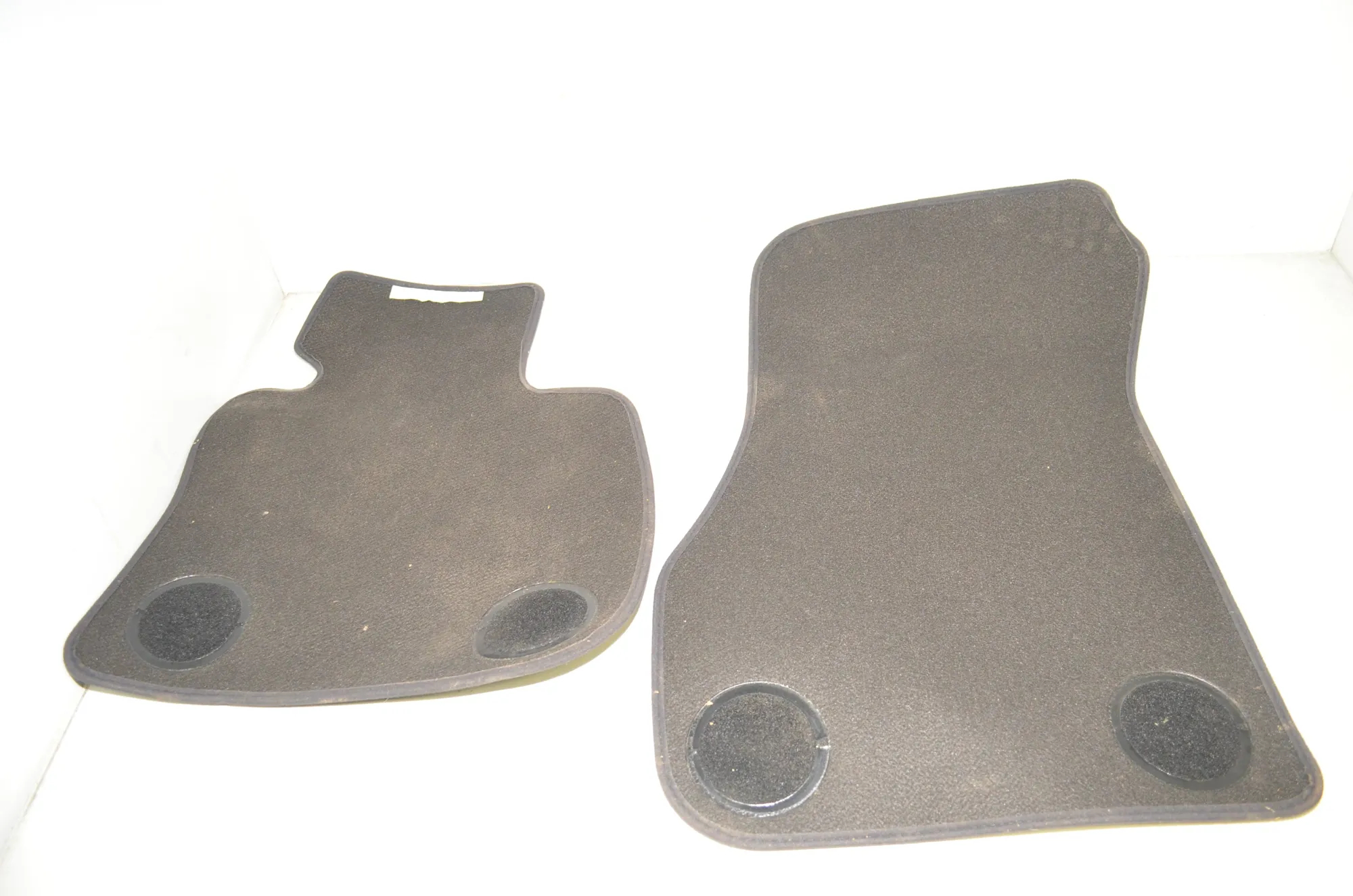 Floor Mat Set – OEM 7409638 · BMW 2 Active Tourer (F45) 225 xe 2018 – 5