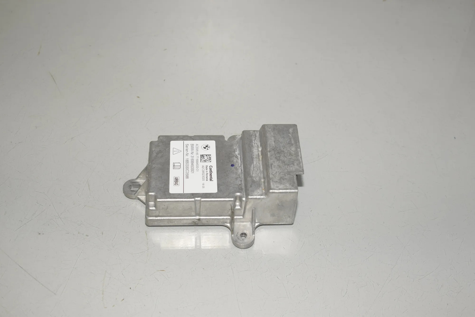 SRS Control Unit – OEM 6994533 · BMW 5 Touring (G31) (2017 - -) M 550 d xDrive 2018 – 2