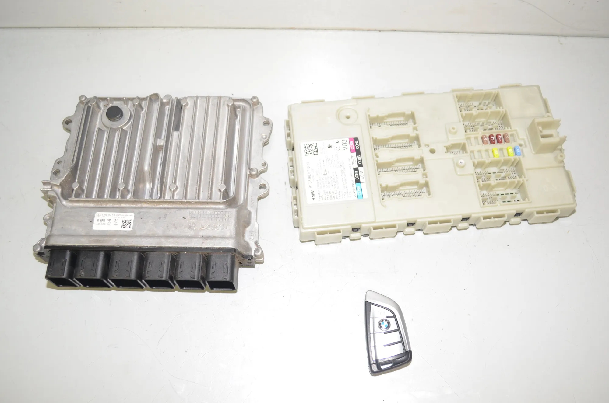 Engine Ignition ECU Set – OEM 8801718 · BMW 5 Touring (G31) (2017 - -) M 550 d xDrive 2018
