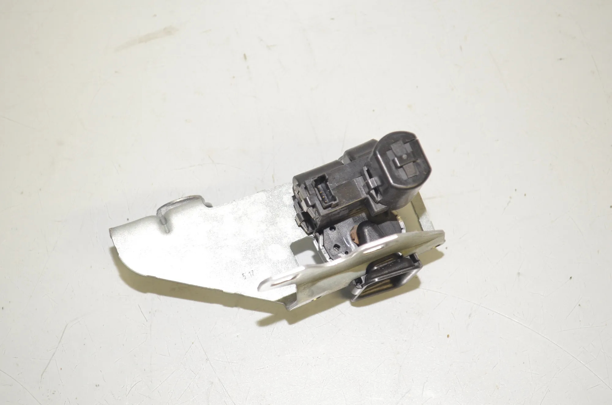 Tailgate Boot Lock – OEM 7447095 · BMW 5 Touring (G31) (2017 - -) M 550 d xDrive 2018 – 4