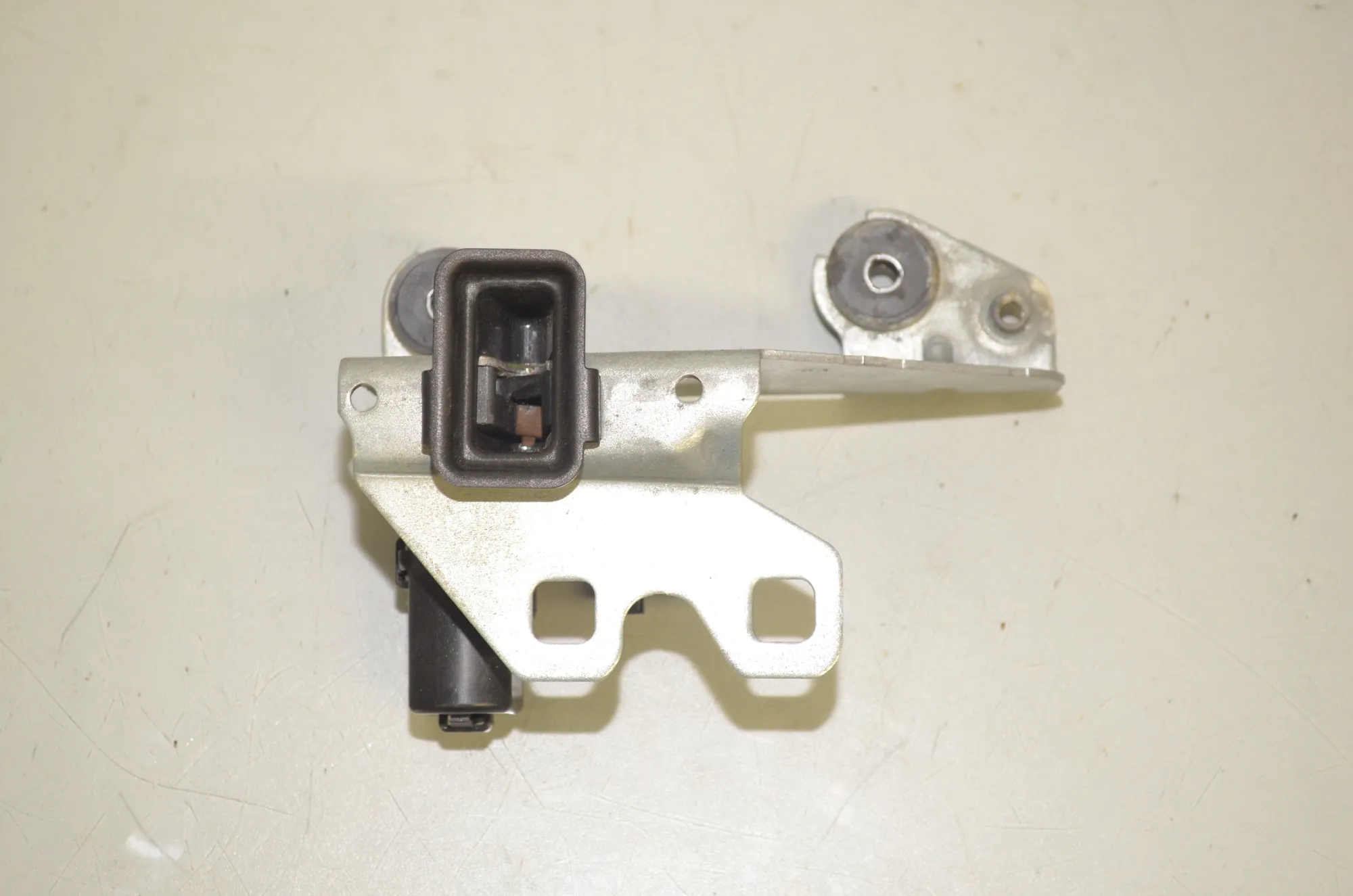 Tailgate Boot Lock – OEM 7447095 · BMW 5 Touring (G31) (2017 - -) M 550 d xDrive 2018