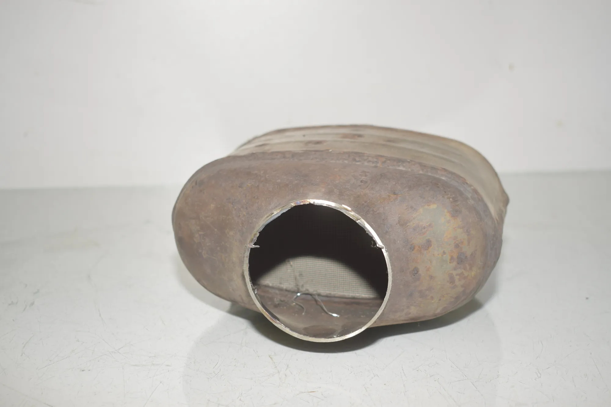 Muffler Exhaust Tank – OEM 7636092 · BMW 3 (F30, F80) BMW 3 (F30, F80) 316 d 2013 – 2