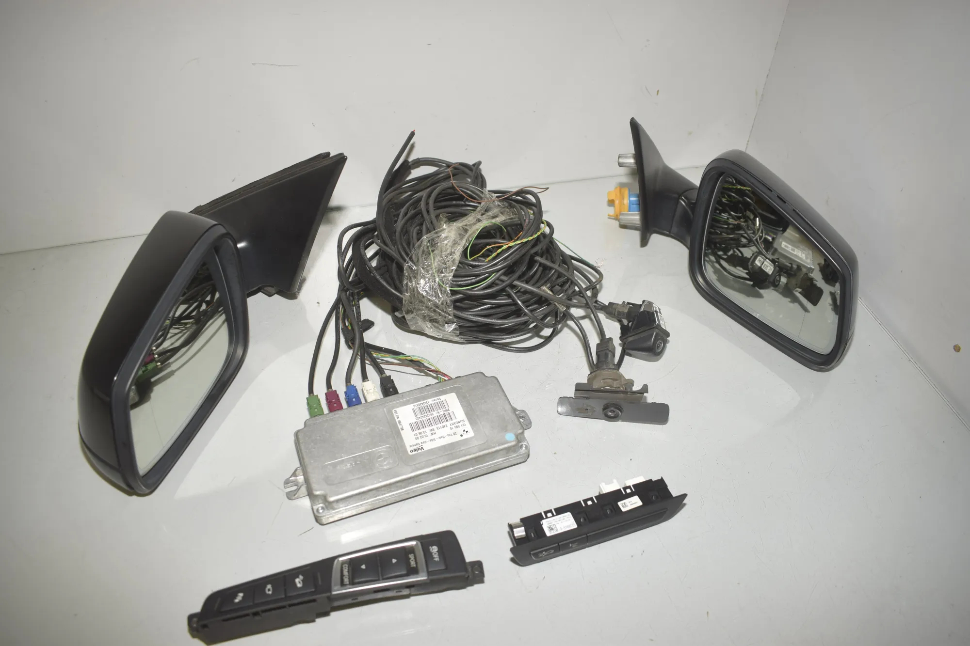 Wing Mirror Kit – OEM 9220049 · BMW 5 Touring (F11) 530 d xDrive 2013 – 7
