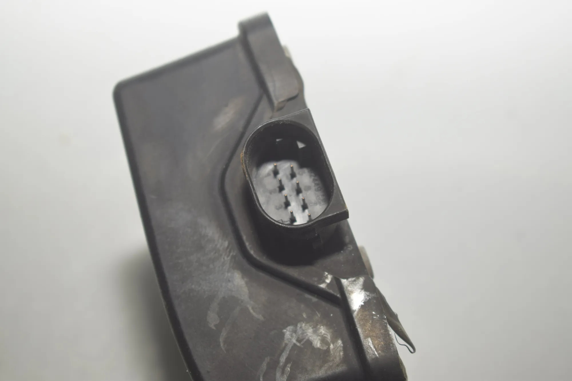 Distance Radar Sensor – OEM 6850787 · BMW 5 Touring (F11) 530 d xDrive 2013 – 7