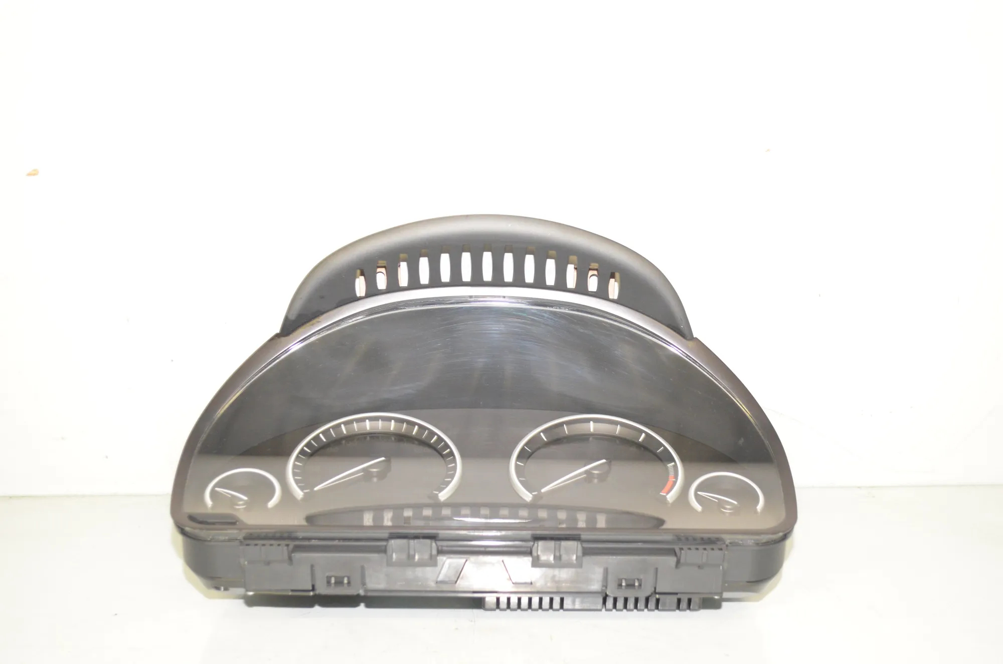 Instrument Cluster Speedometer – OEM 9311651 · BMW 5 Touring (F11) 530 d xDrive 2013