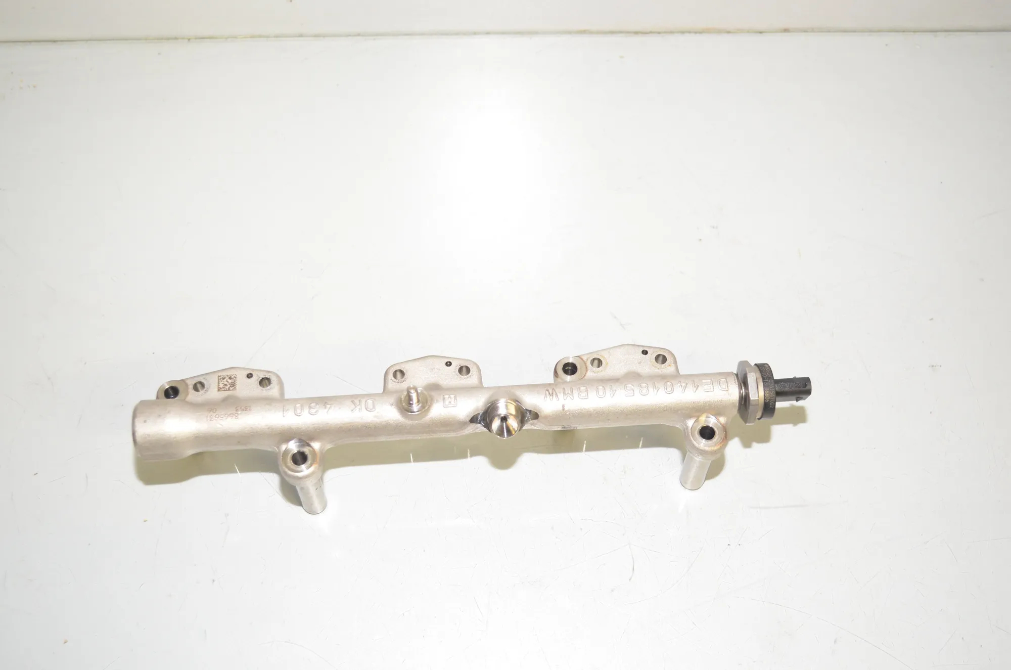 Fuel Rail – OEM 8665631 · BMW 1 (F40) (2019 - -) (F40)118i 2020 – 2