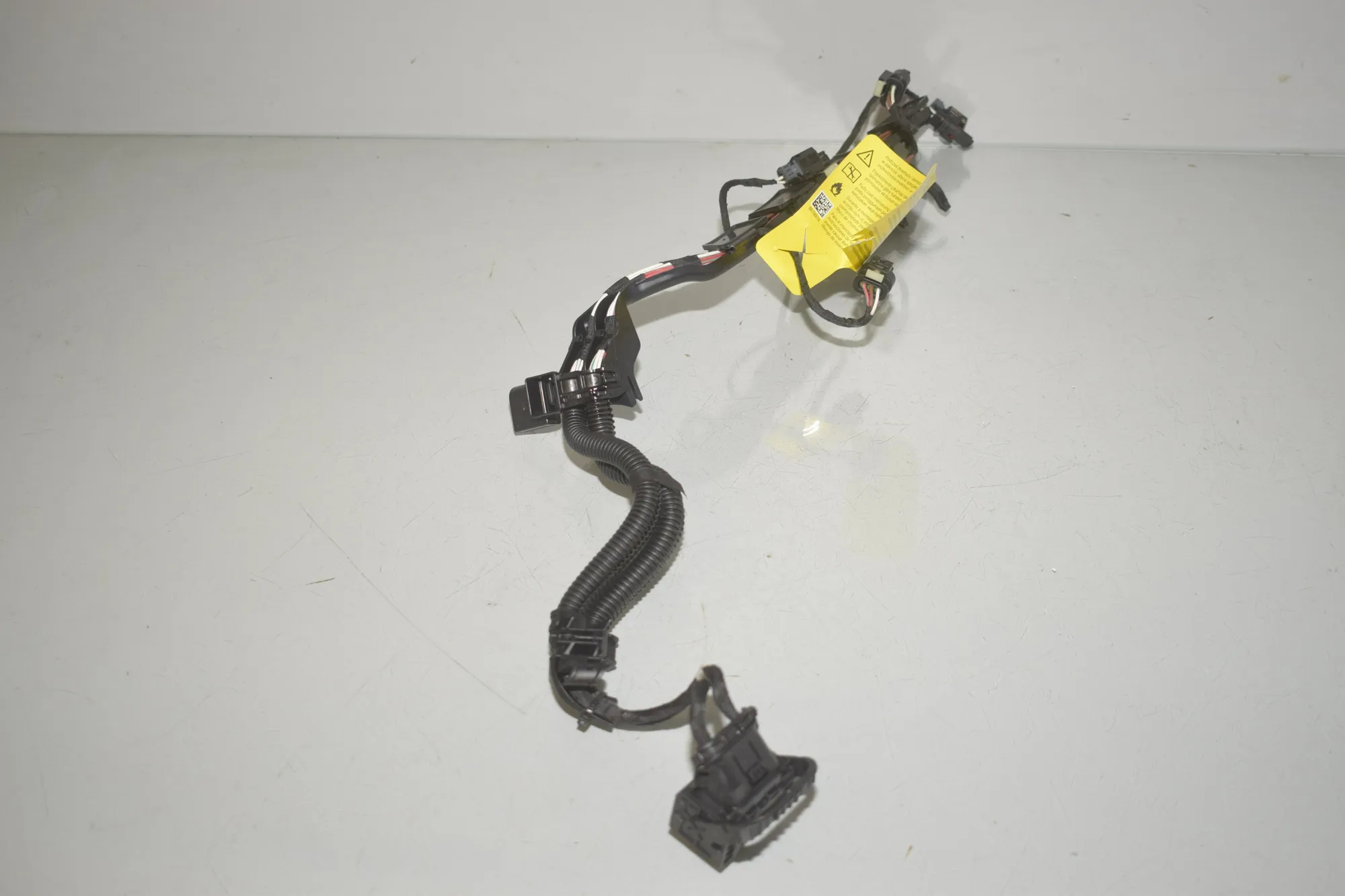 Glow Plug Wires – OEM 8678974 · BMW 1 (F40) (2019 - -) (F40)118i 2020 – 4