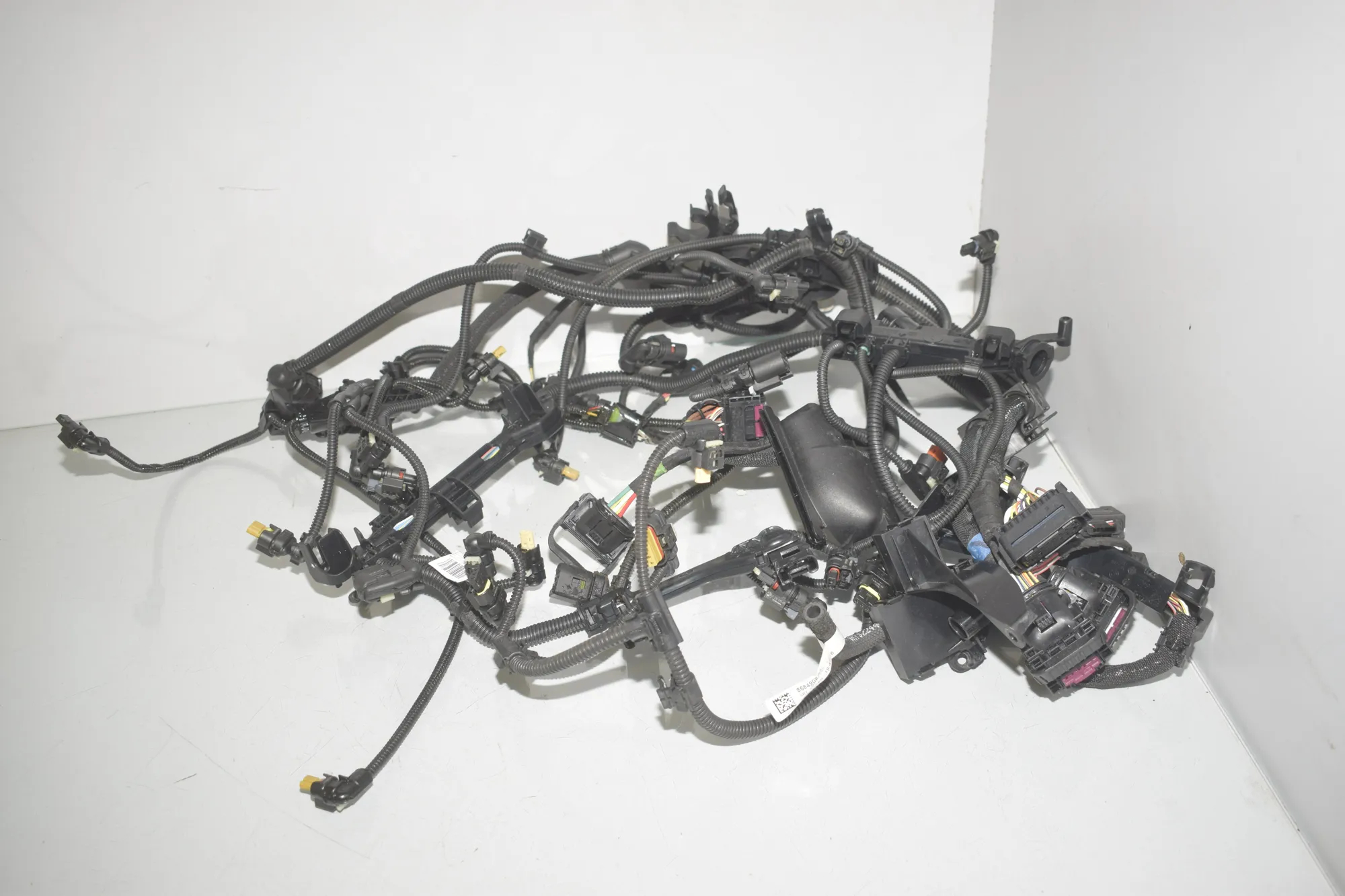 Engine Cable Harness – OEM 8684908 · BMW 1 (F40) (2019 - -) (F40)118i 2020 – 4