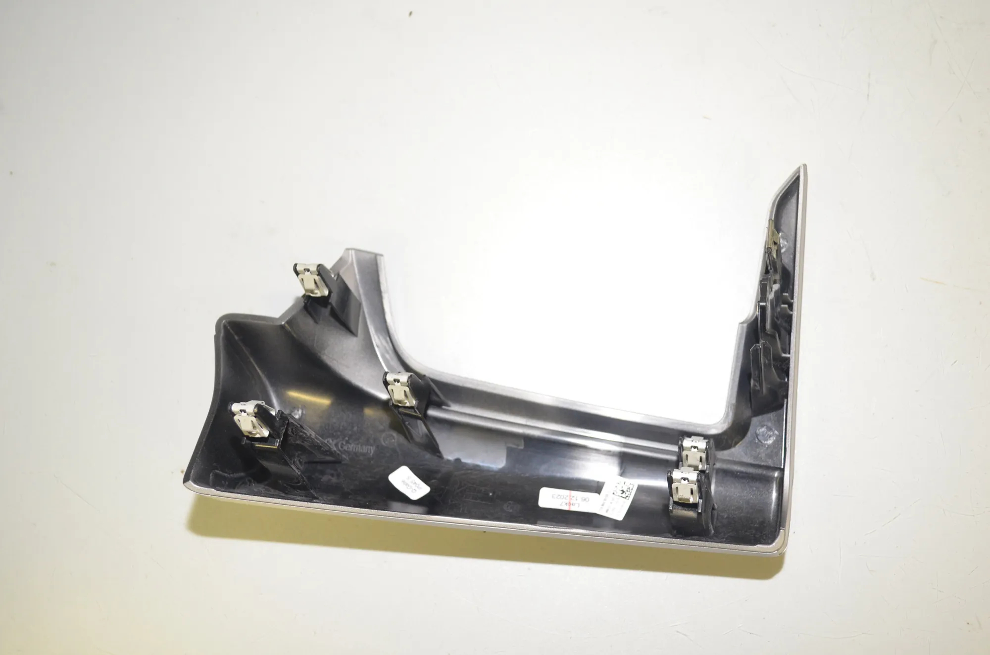 Interior Trim Strips Kit – OEM 9496113 · BMW X1 (U11) (2022 - -) BMW X1 (U11) sDrive 18 i 2024 – 3