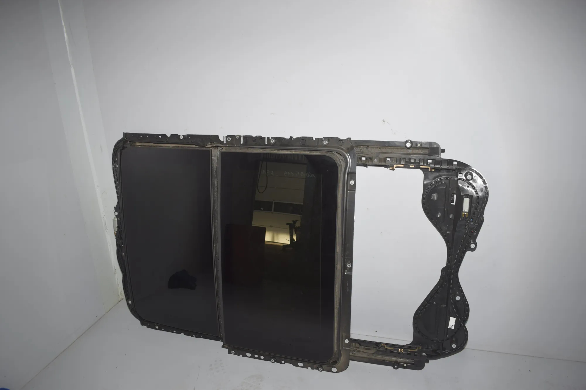 Sunroof – OEM 7342869 · BMW 3 Touring (F31) 330 d 2013 – 2