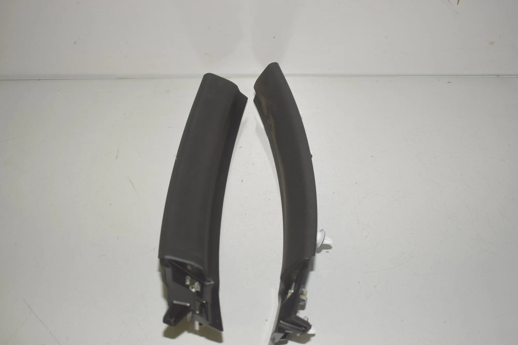Rear Right Interior Step Trim – OEM 7952090 · BMW X1 (U11) (2022 - -) BMW X1 (U11) sDrive 18 i 2024