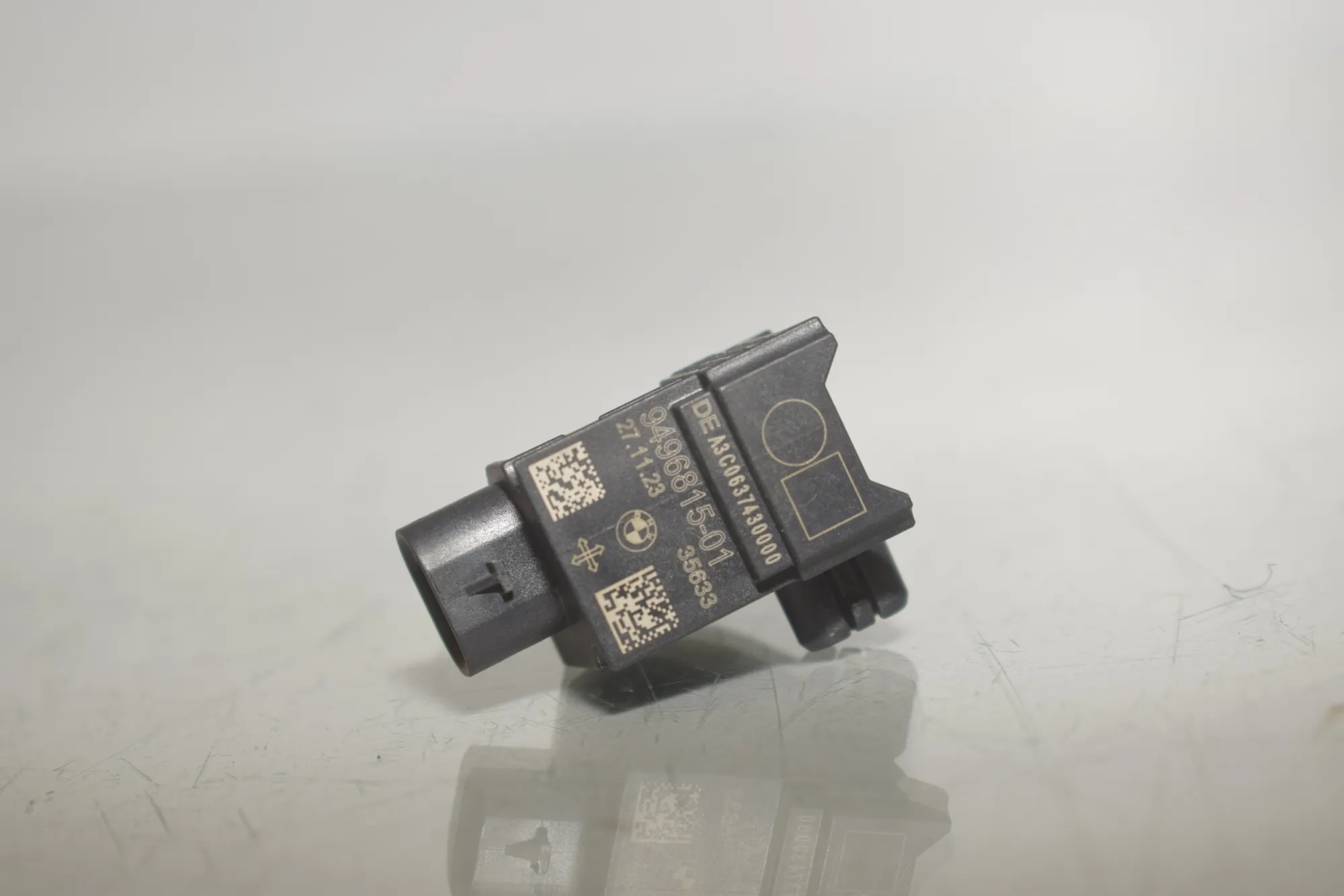 Rear Right Impact Sensor – OEM 9496815 · BMW X1 (U11) (2022 - -) BMW X1 (U11) sDrive 18 i 2024 – 5